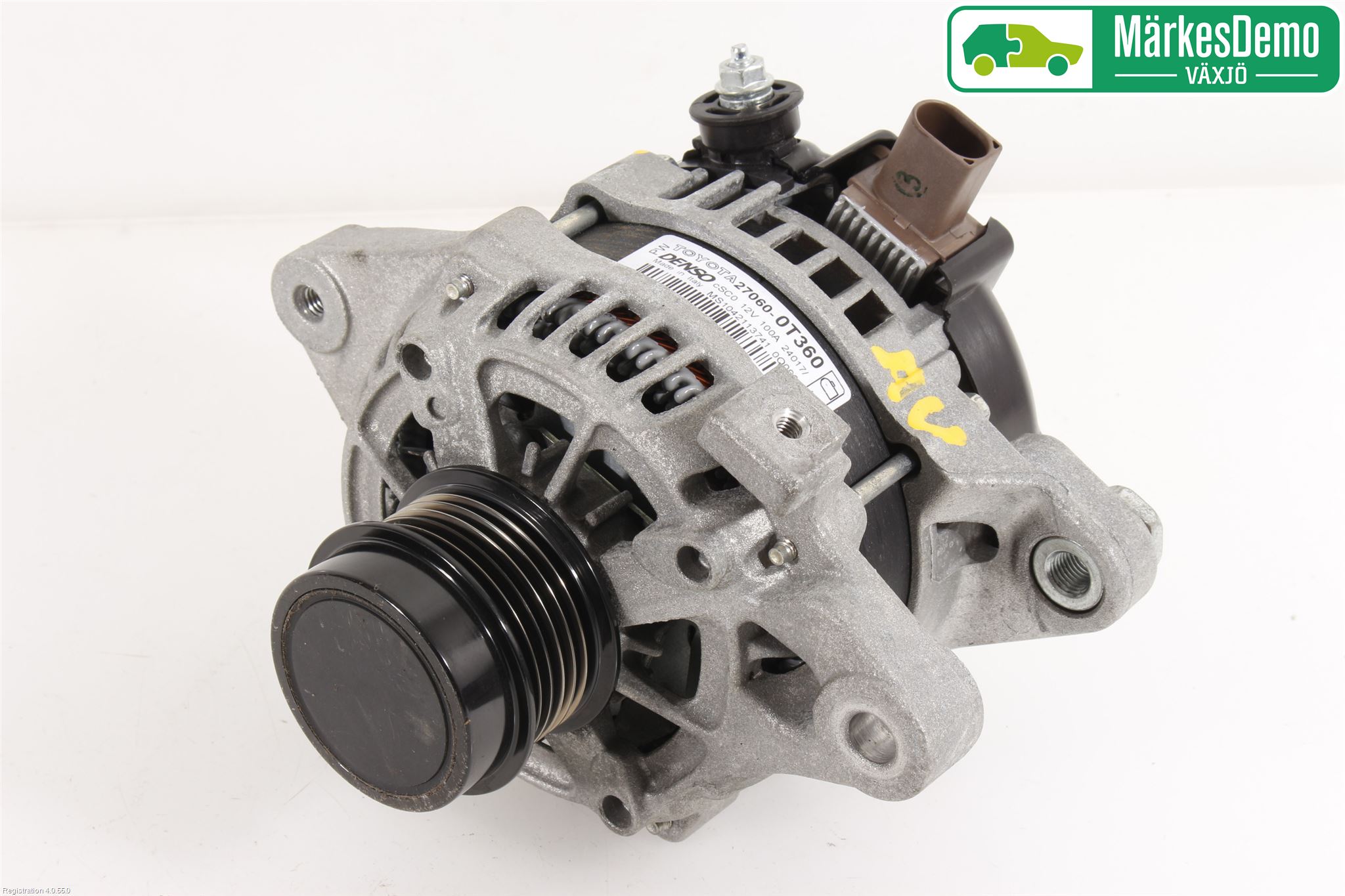 Toyota AVENSIS 16-18 Dynamo