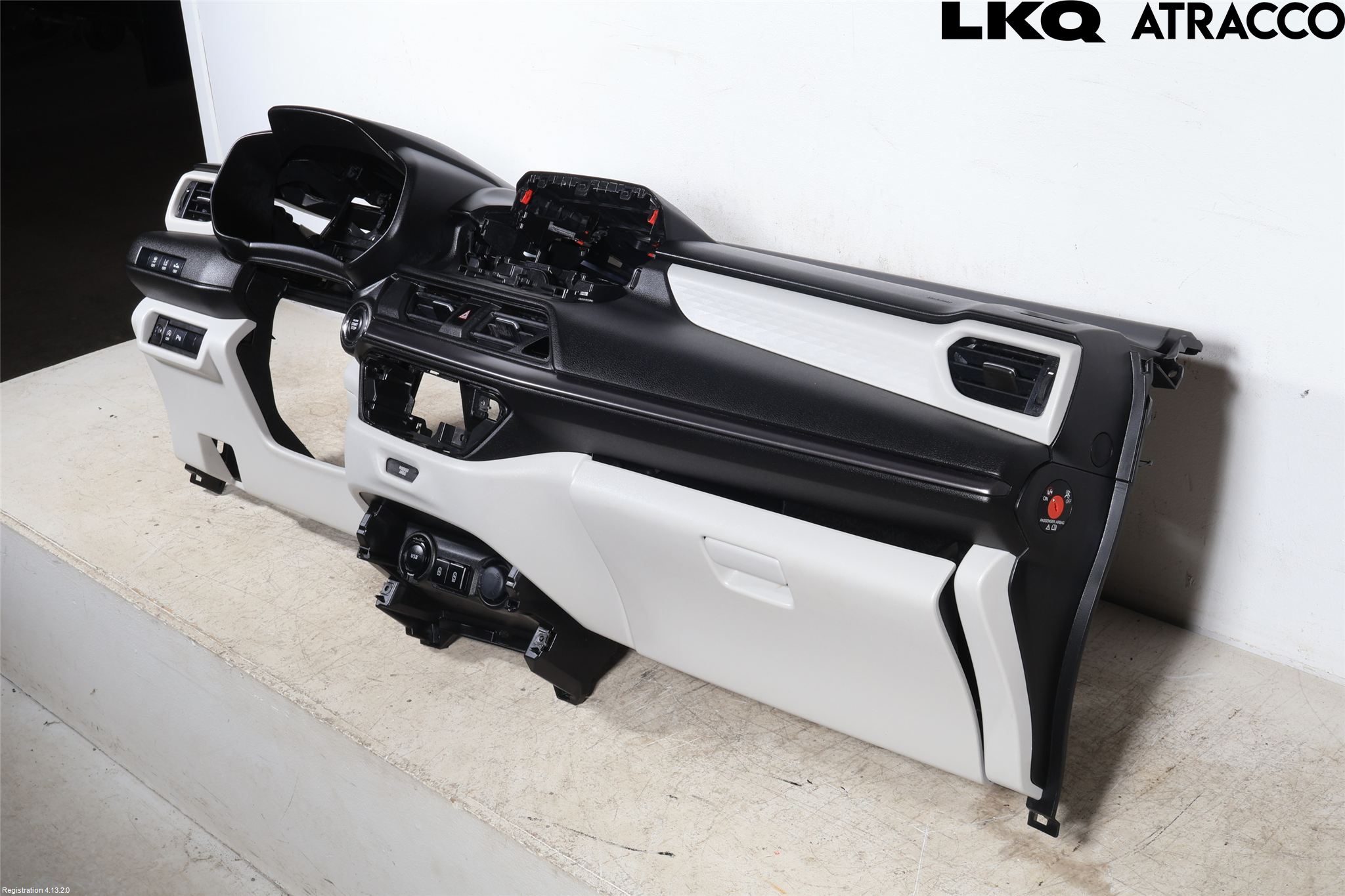Suzuki SWIFT 17-24 Dashbord