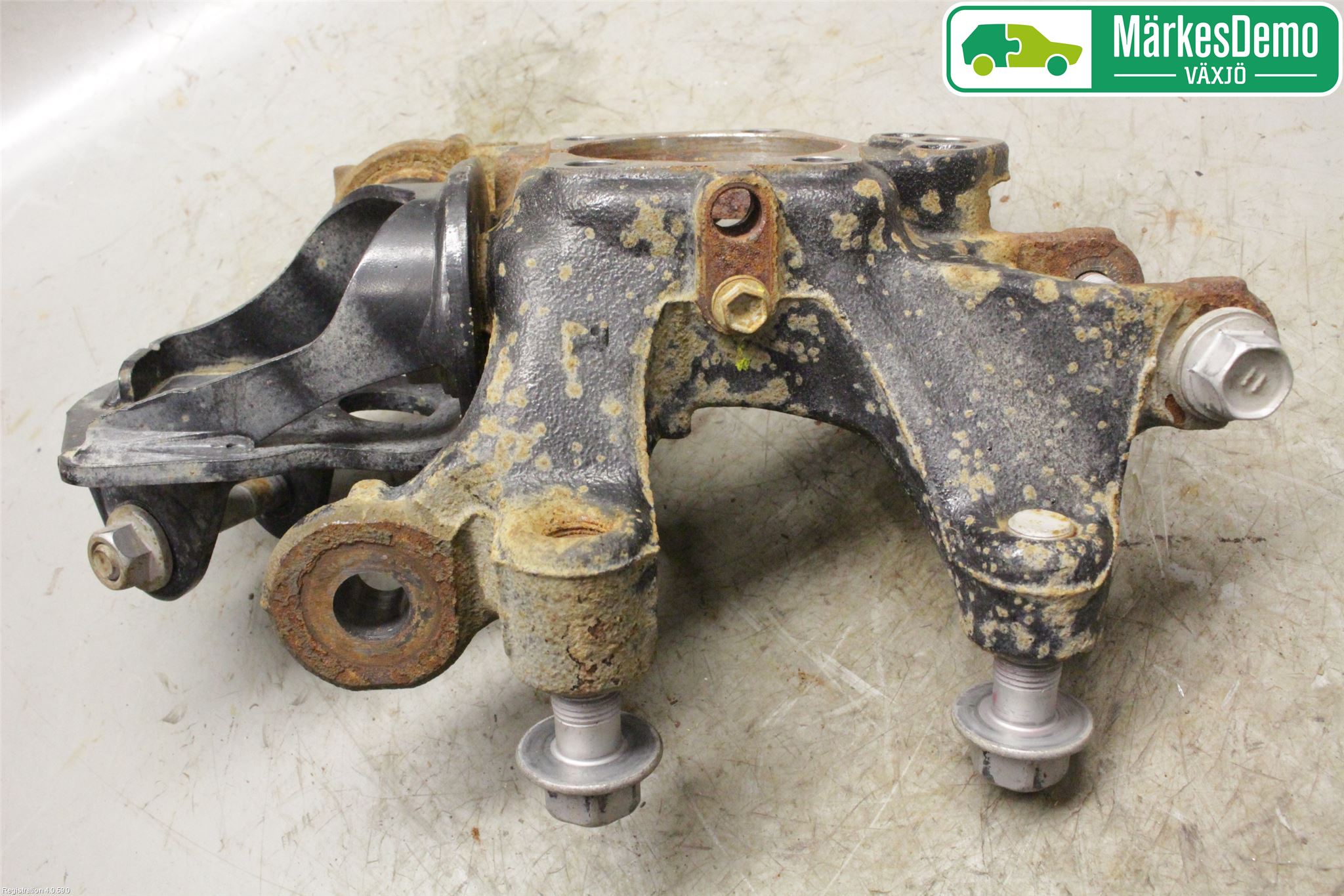 Toyota RAV4 13-18 Spindel Hb