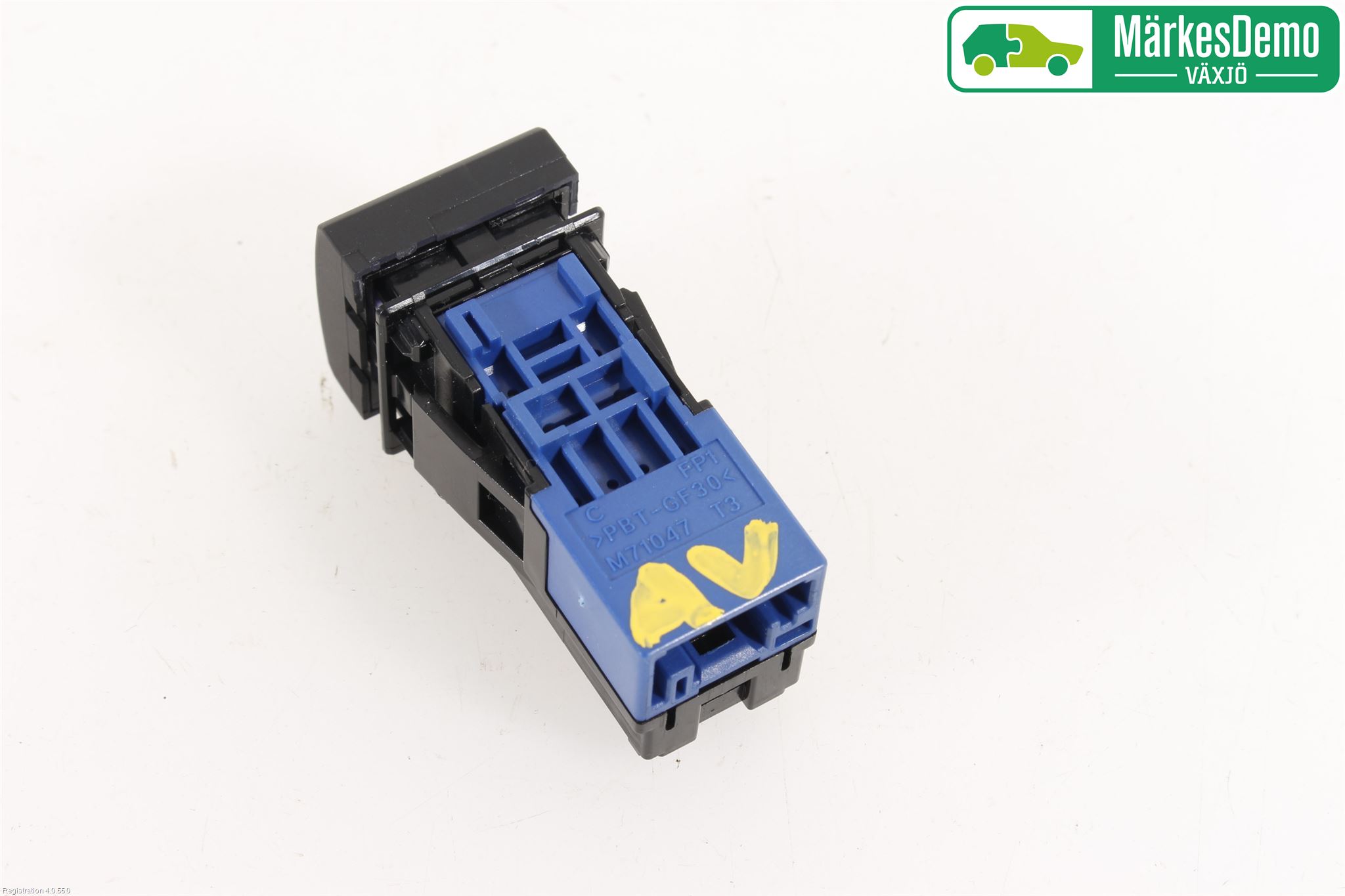 Toyota YARIS XP130 15-20 Bryter Hovedlys