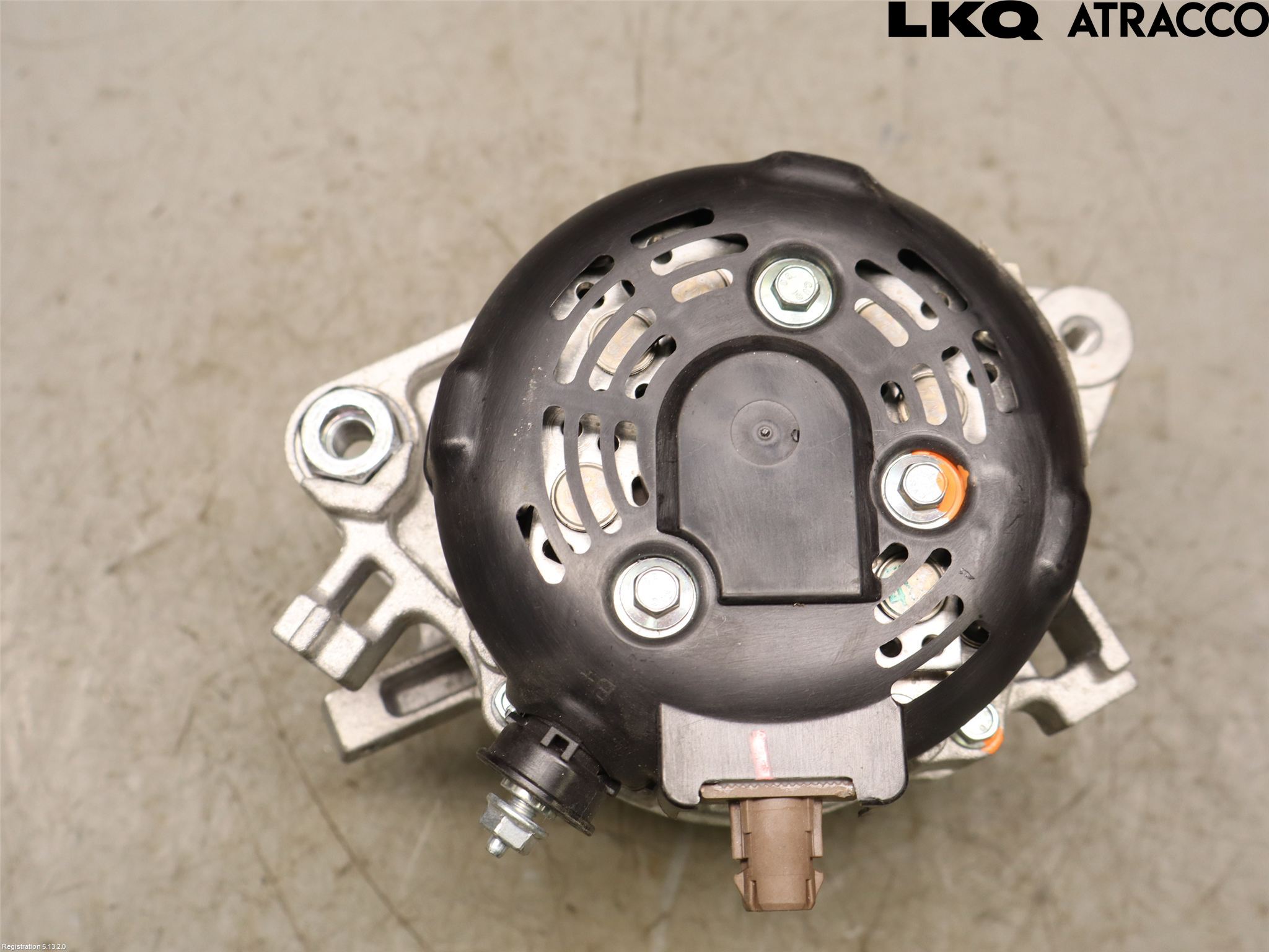 Toyota YARIS XP130 12-14 Dynamo