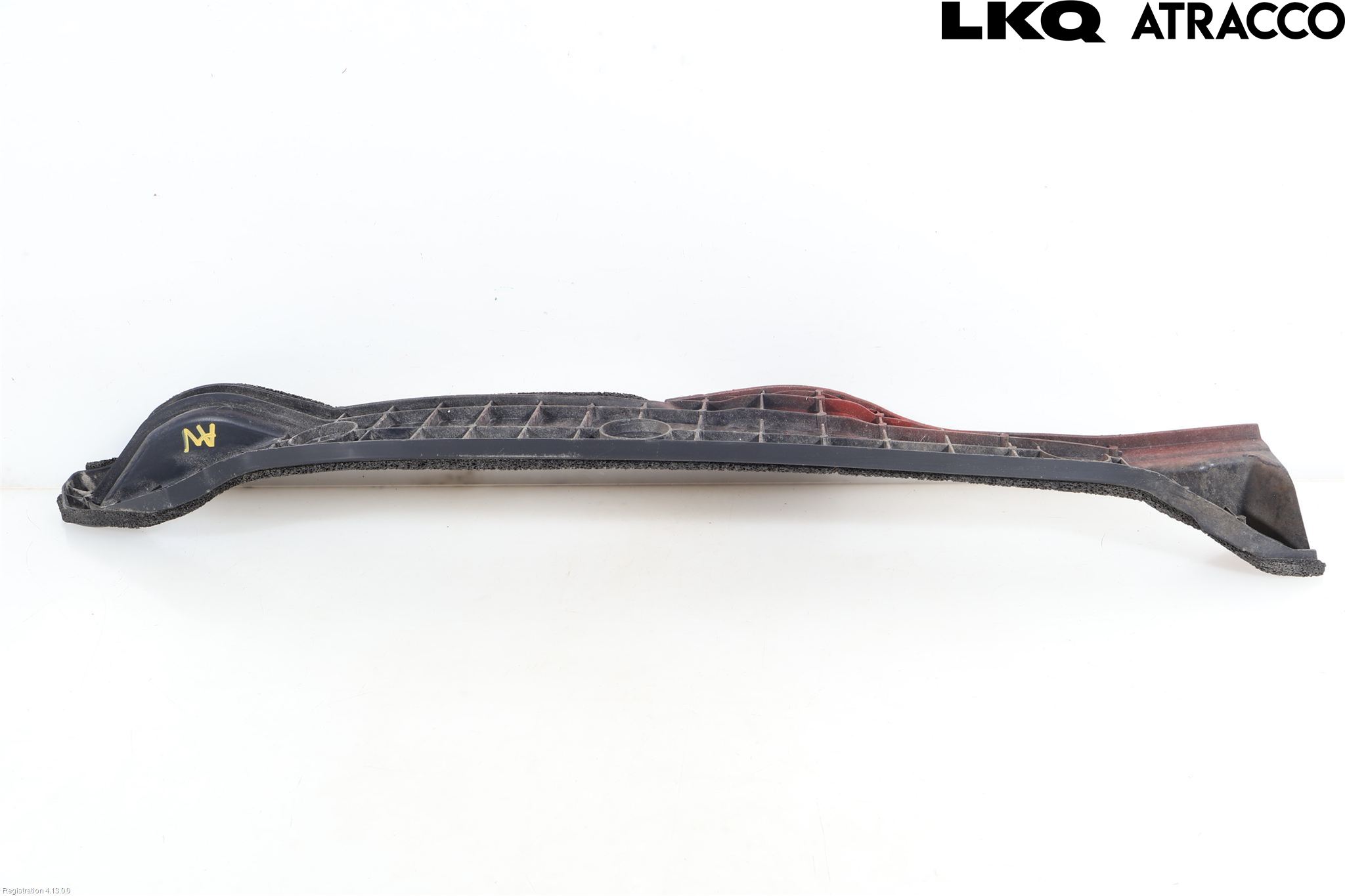 Toyota YARIS XP130 12-14 Skjerm Hjørne Utfylling Foran
