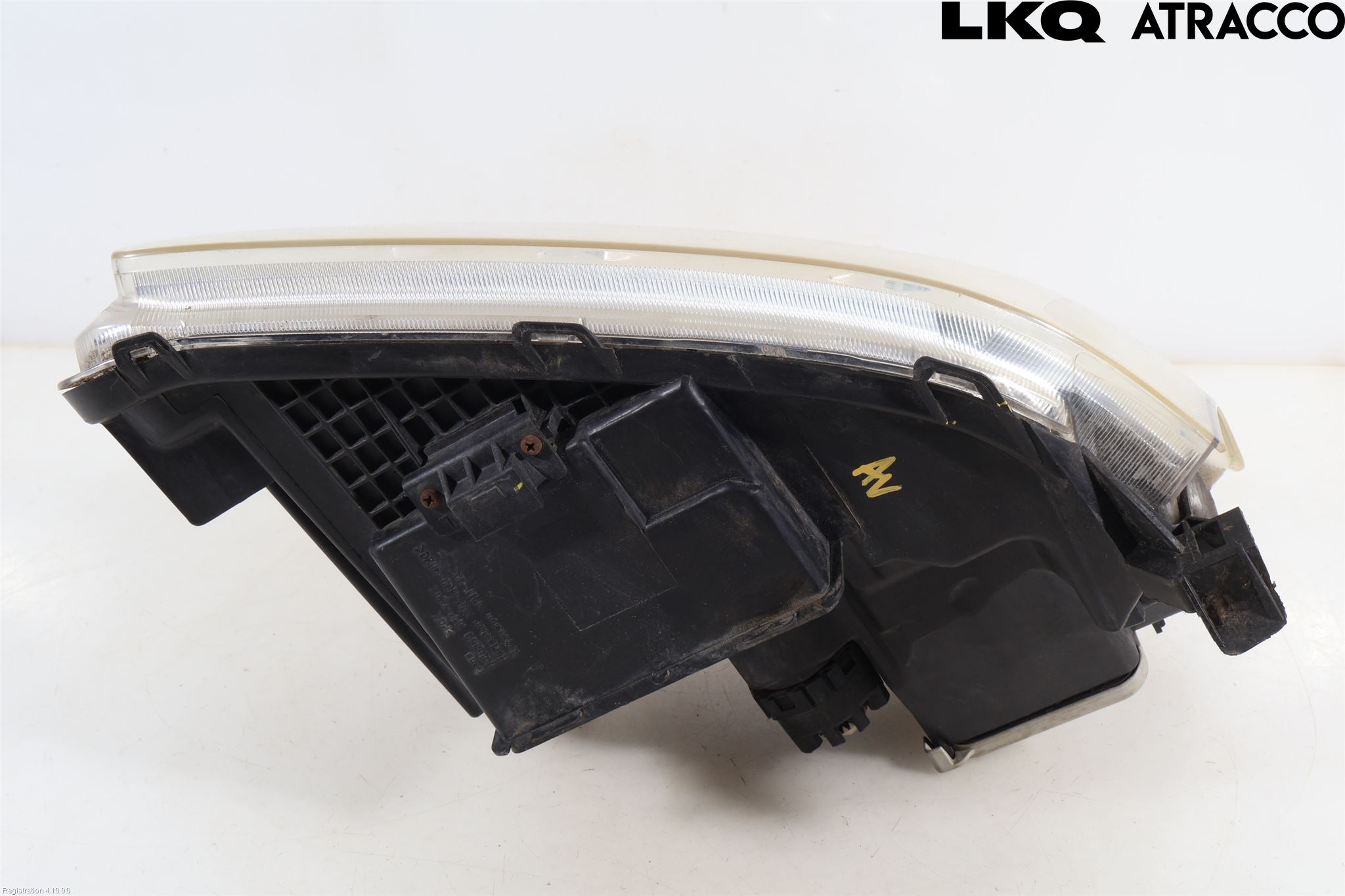 Toyota AVENSIS 03-06 Frontlykt Venstre