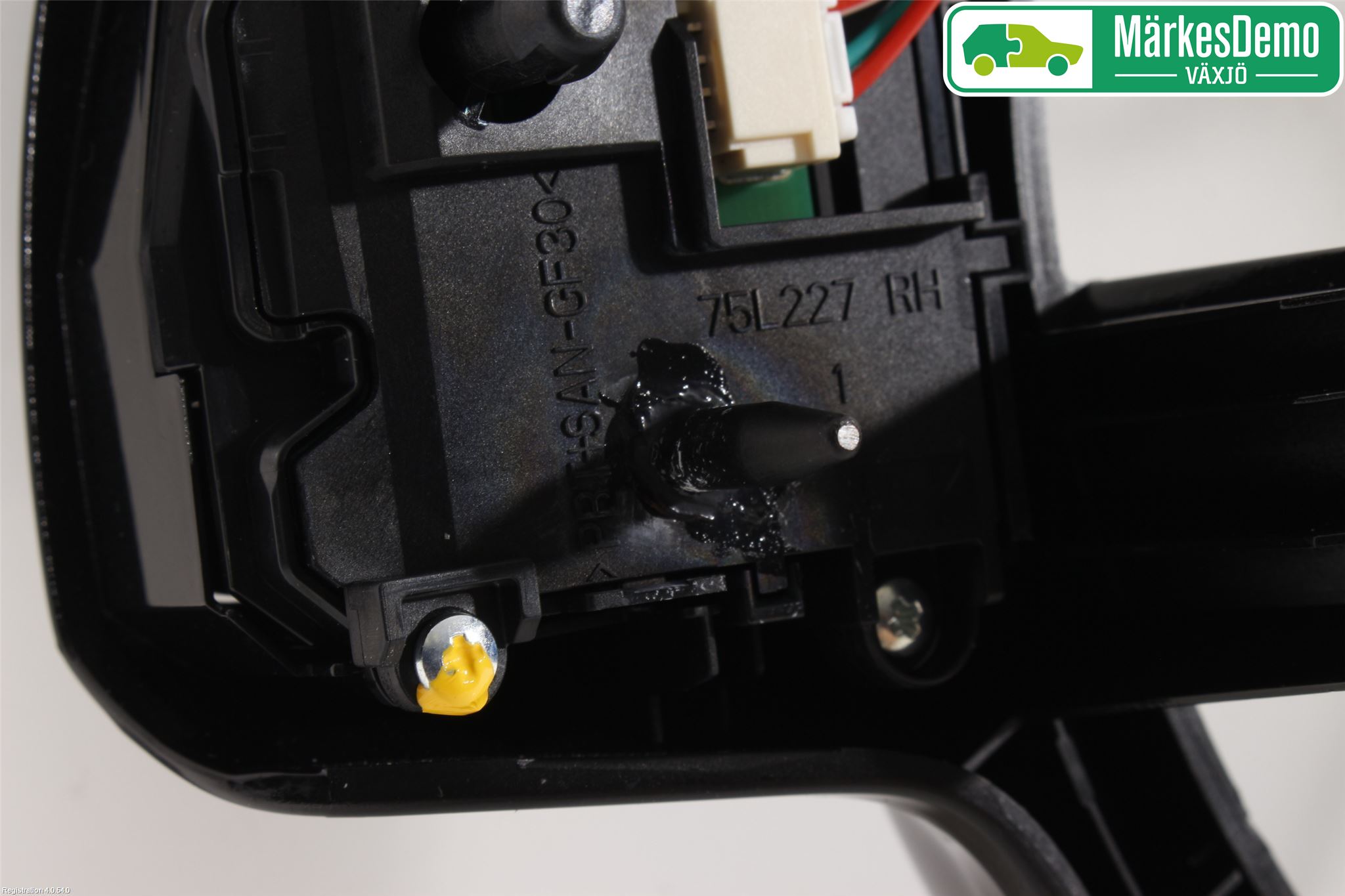 Toyota YARIS XP130 15-20 Bryter Ratt Radio-Stereo