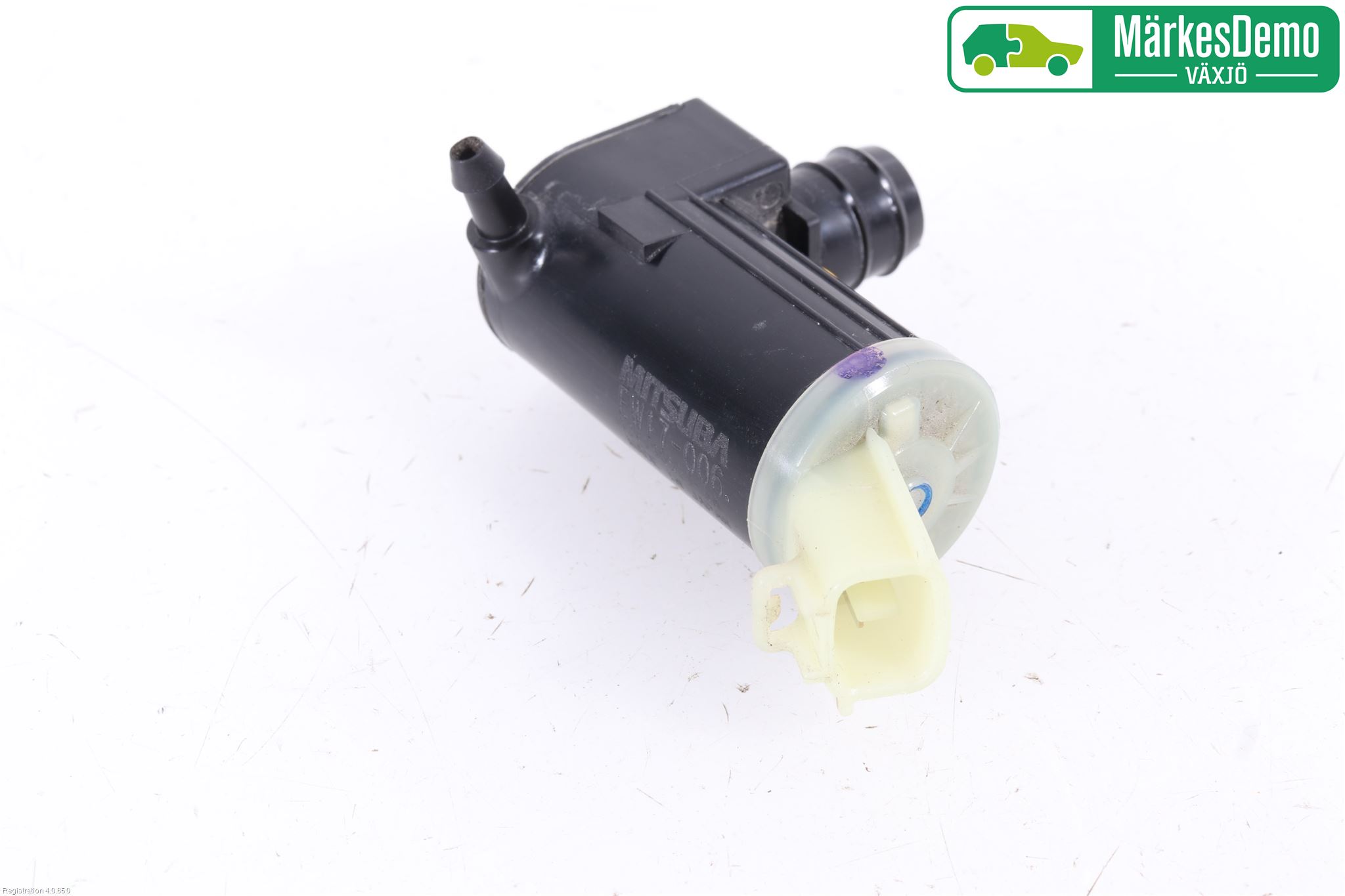 Suzuki SWIFT 17-24 Spylerpumpe Frontrute