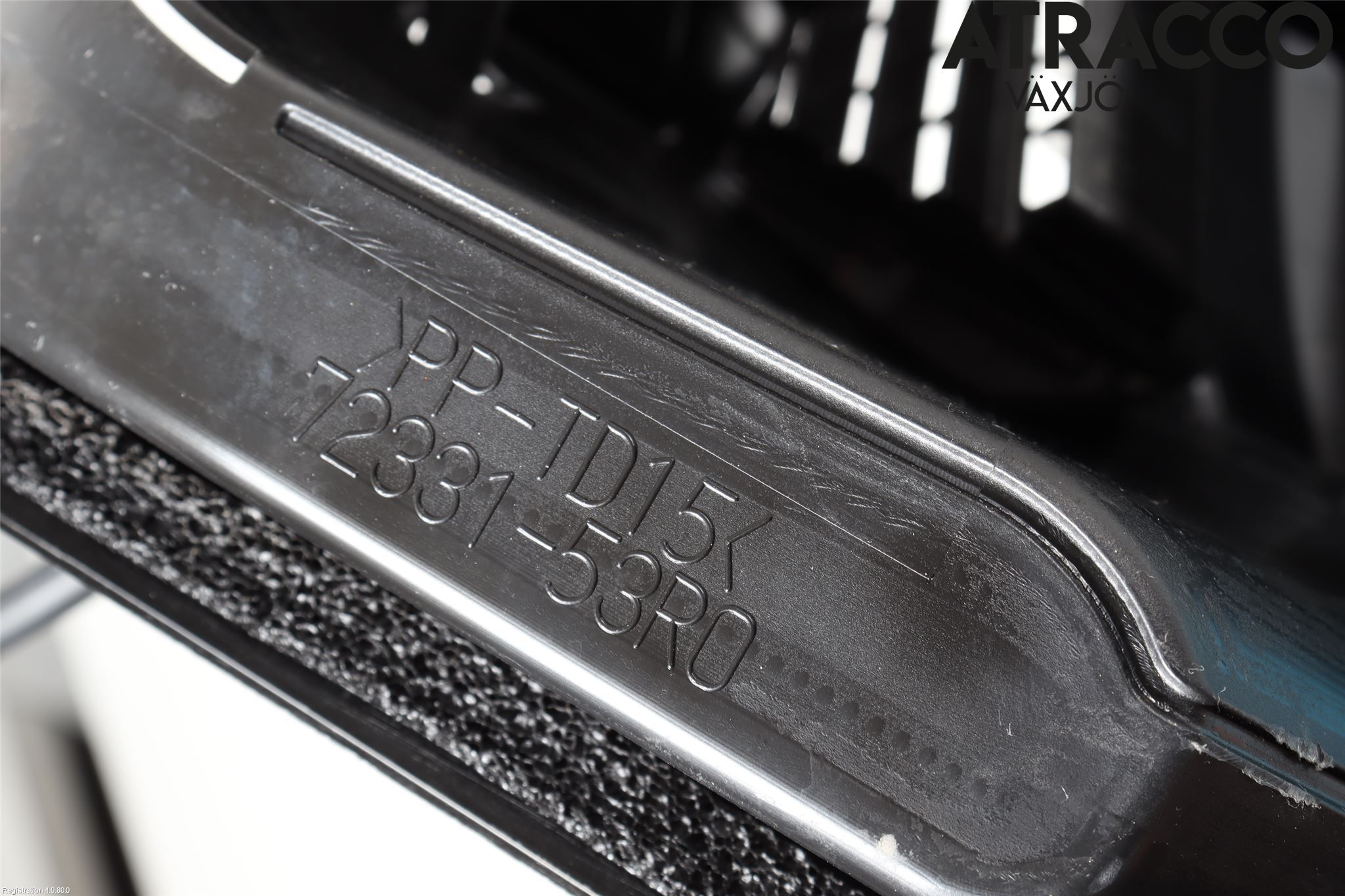 Suzuki SWIFT 17-24 Visker Deksel-Grill-Under Frr