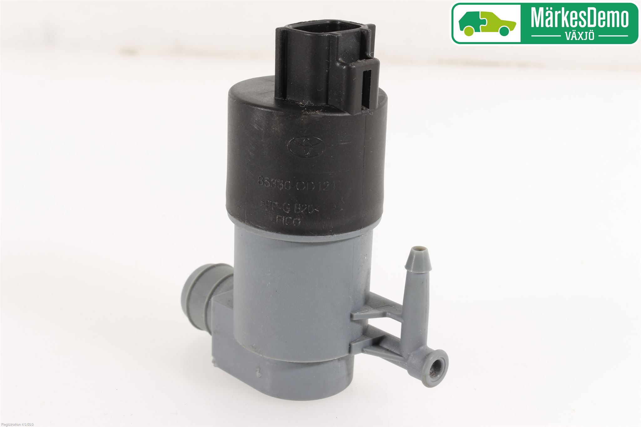 Toyota YARIS XP130 15-20 Spylerpumpe Frontrute