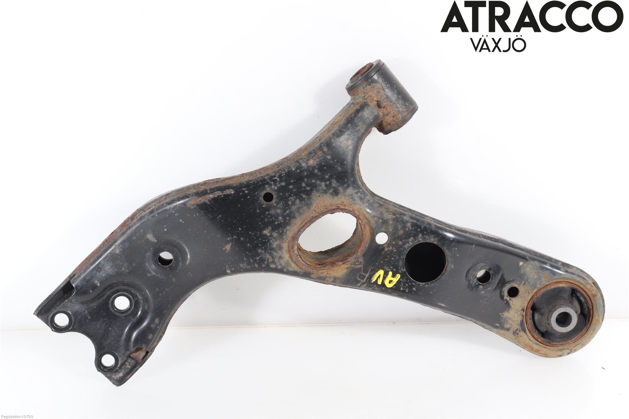 Toyota RAV4 13-18 Bærearm Foran Høyre Nedre