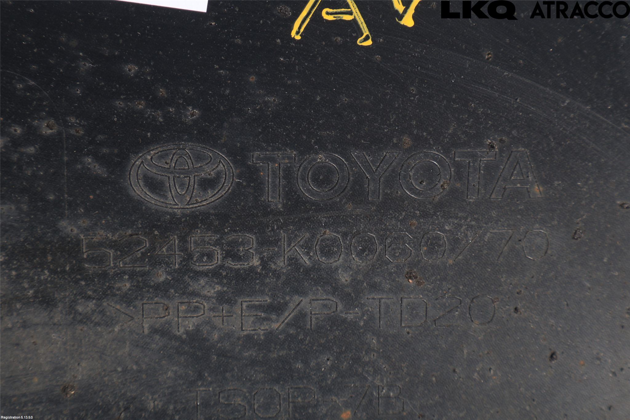 Toyota YARIS XP21 20- Støtfanger Bak Midt Del