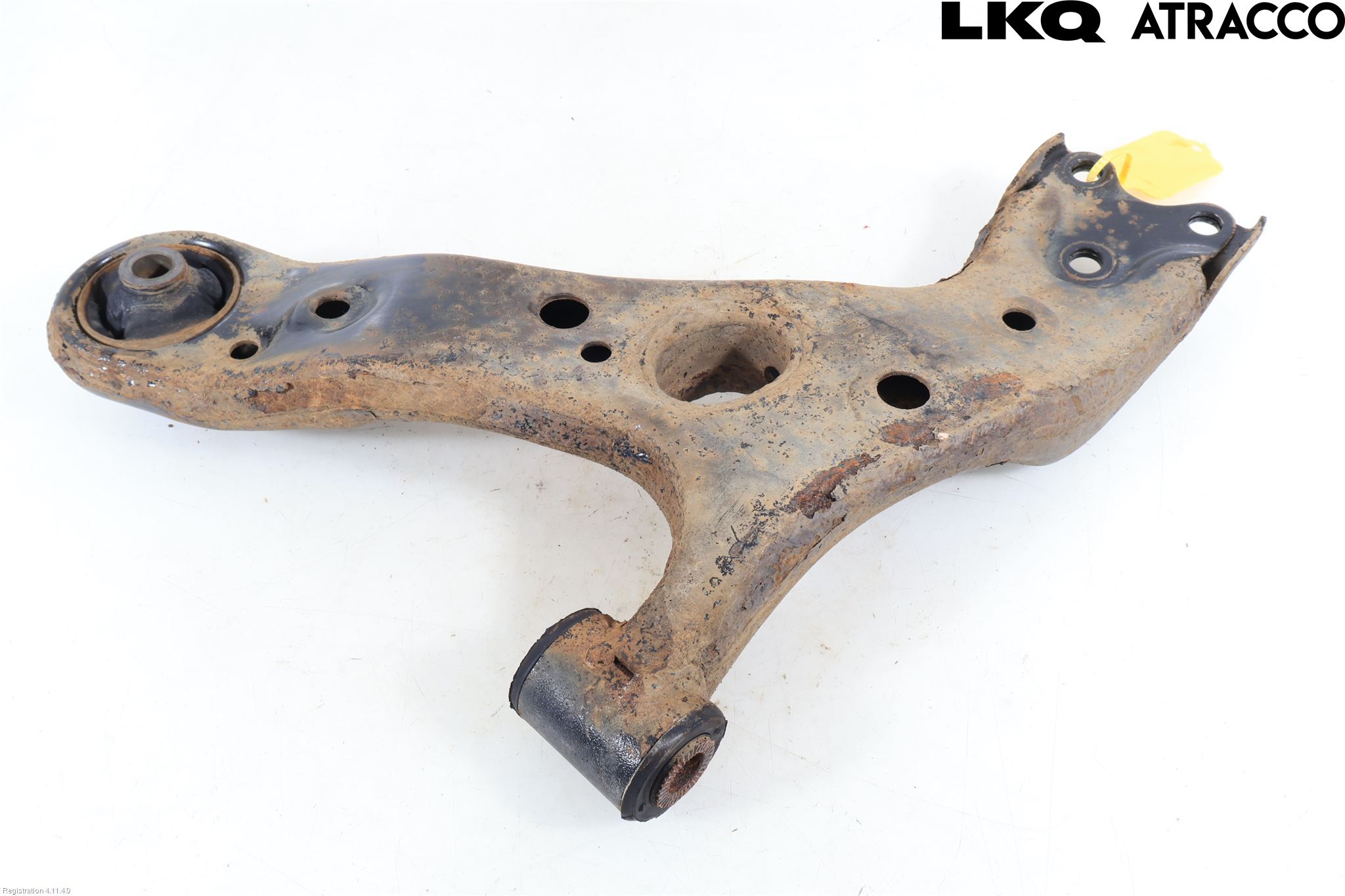 Toyota AURIS 13-19 Bærearm Foran Høyre Nedre