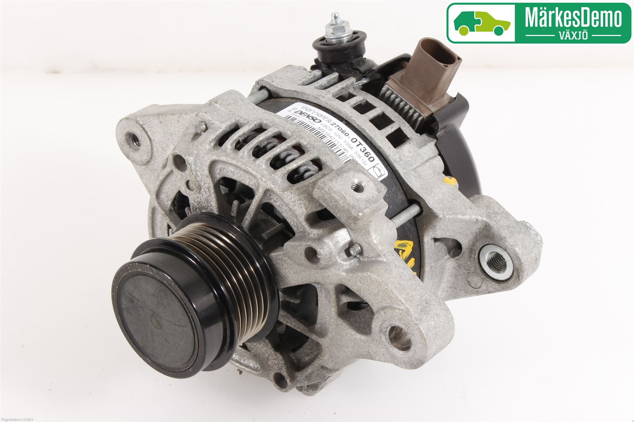 Toyota AVENSIS 16-18 Dynamo