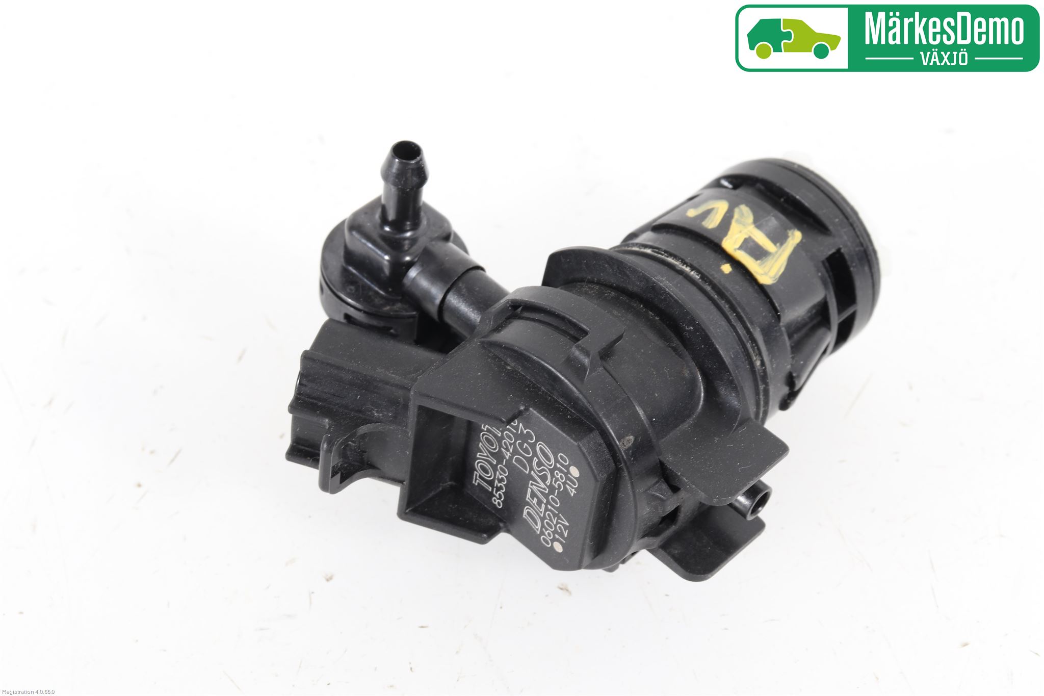 Toyota RAV4 13-18 Spylerpumpe Frontrute