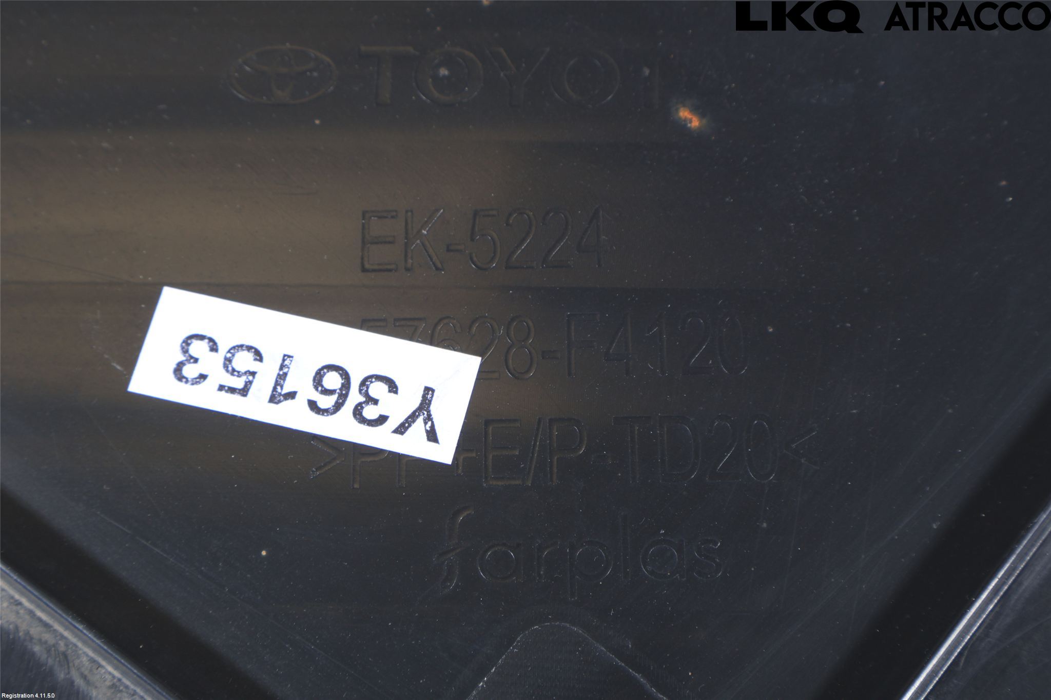 Toyota C-HR 24- Bunnplate U Motor-Gear-Dørk