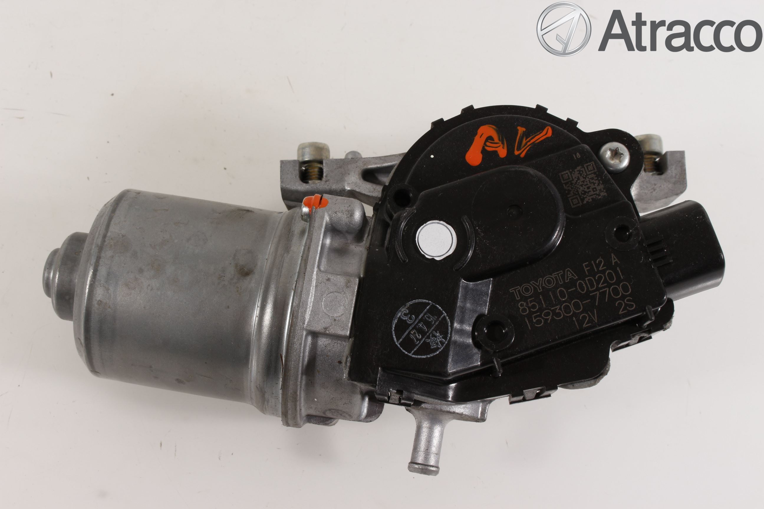 Toyota YARIS XP130 15-20 Viskermotor Frontrute