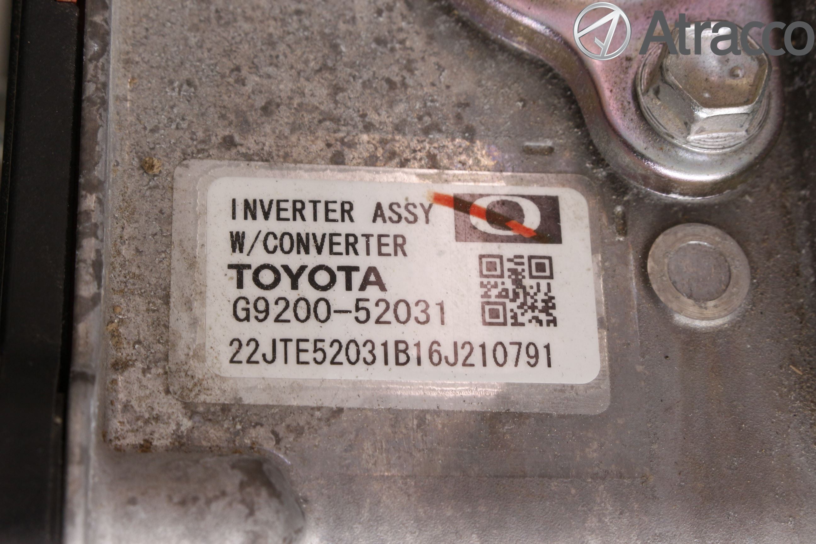Toyota YARIS XP130 15-20 Hybridconverter