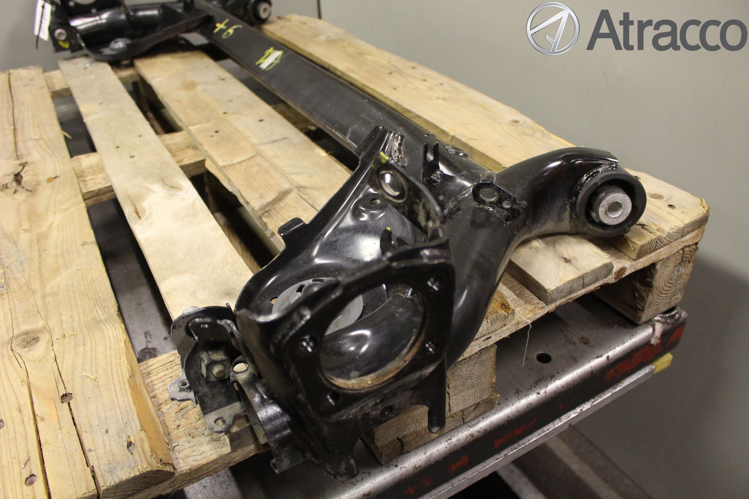 Mazda 2 (DJ) 15-22 Bakaksel Feste Travers-Ramme