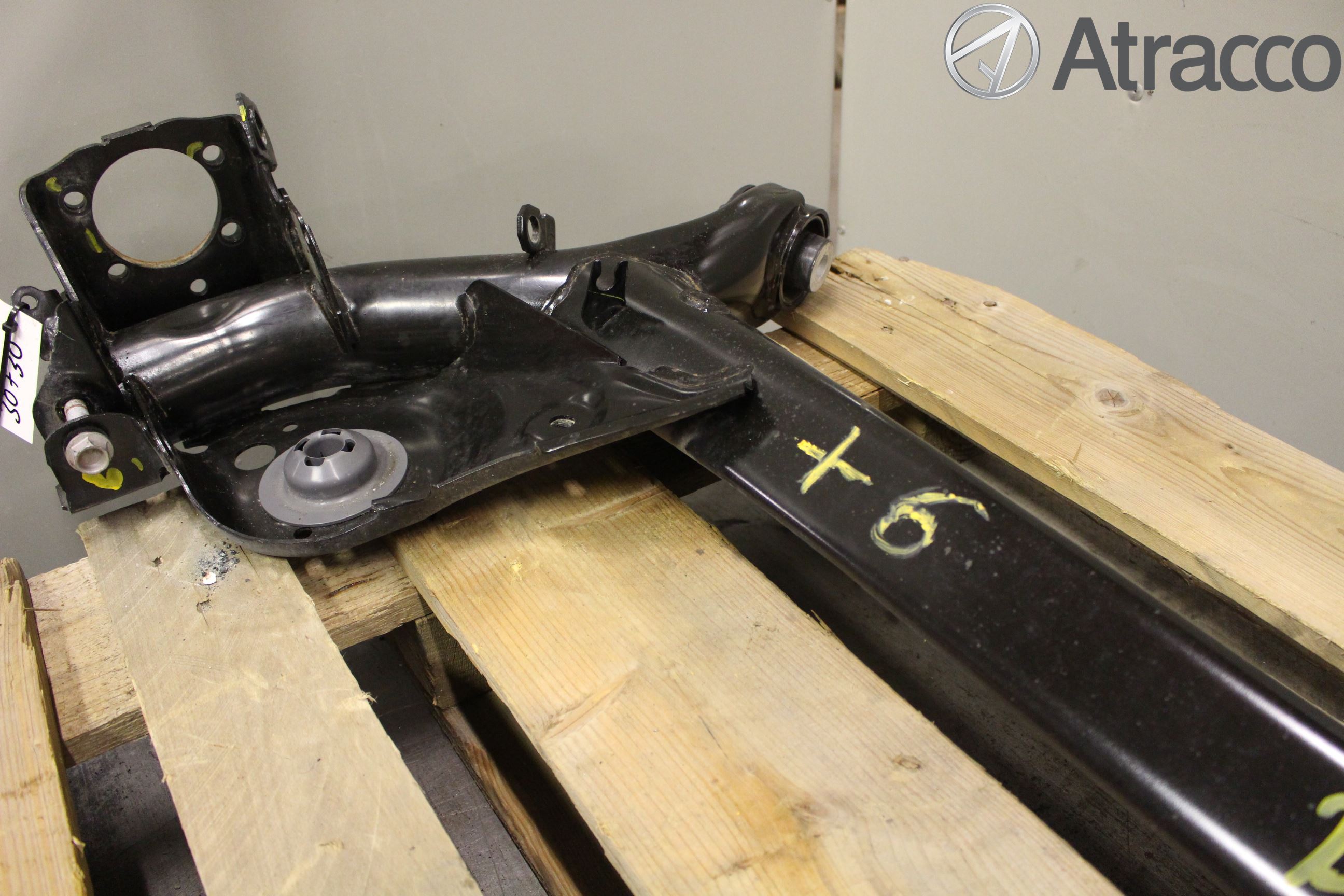 Mazda 2 (DJ) 15-22 Bakaksel Feste Travers-Ramme