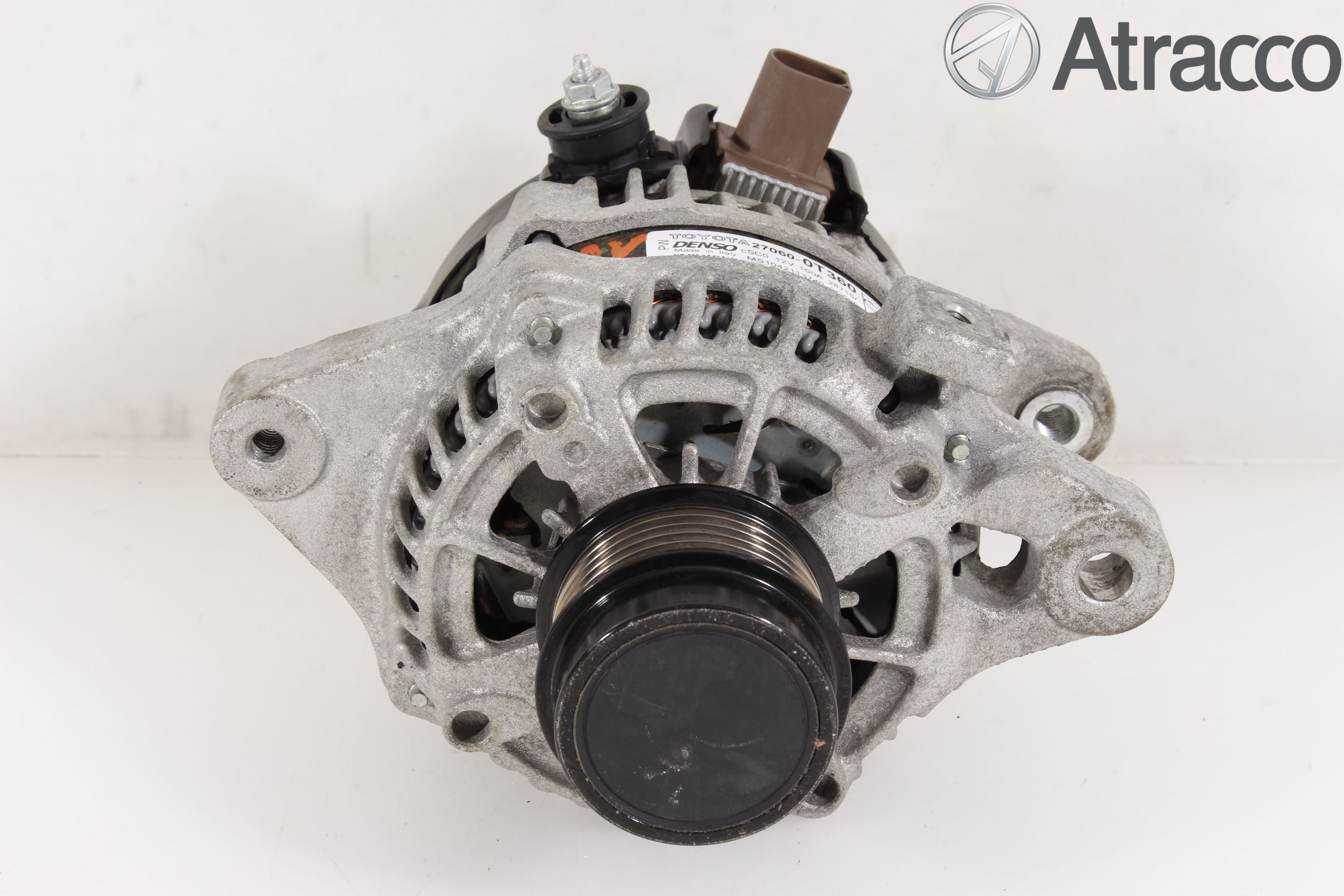Toyota AVENSIS 16-18 Dynamo