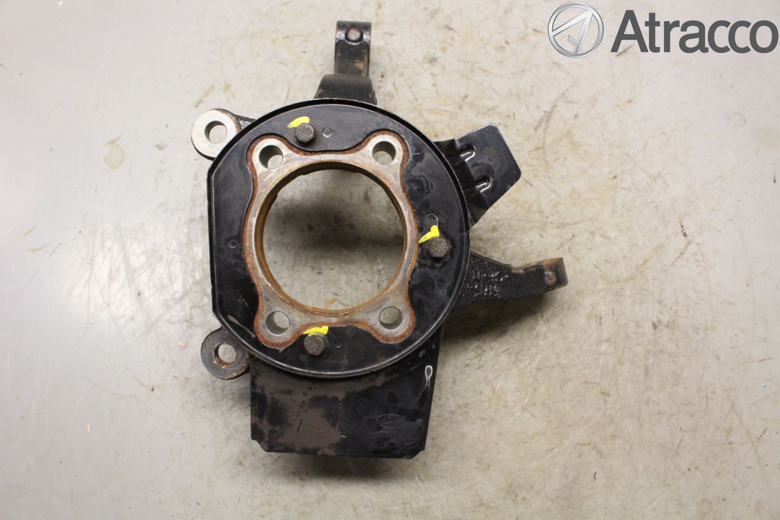 Hyundai i30 GD 13-17 Spindel Vf