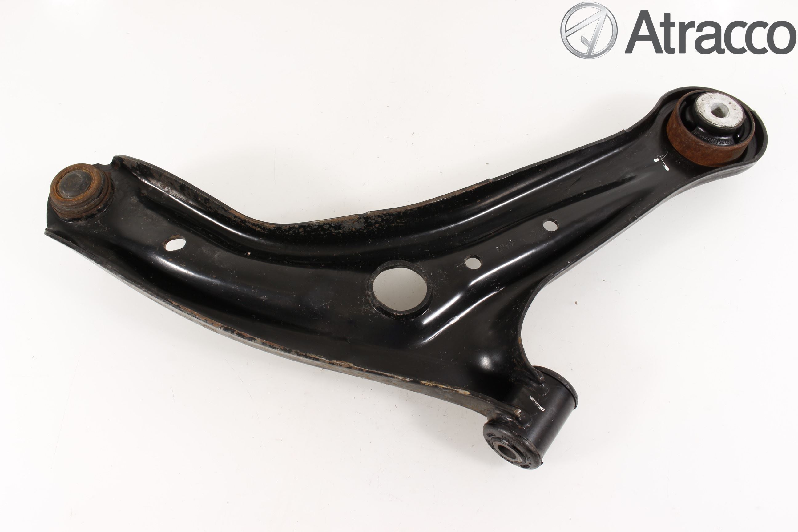 Ford FIESTA 09-12 Bærearm Foran Venstre Nedre