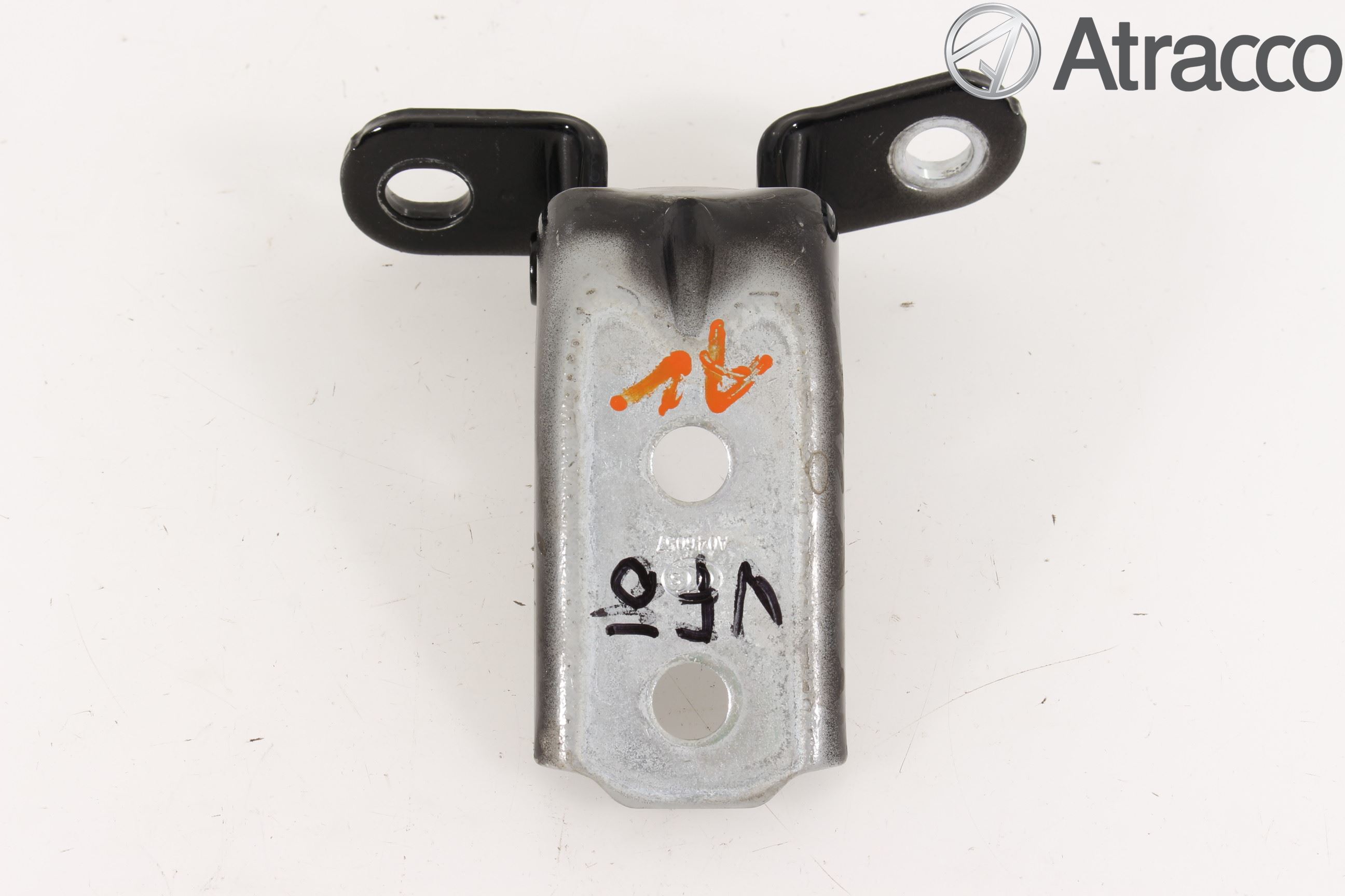 Hyundai i20 GB 15-20 Dørhengsel