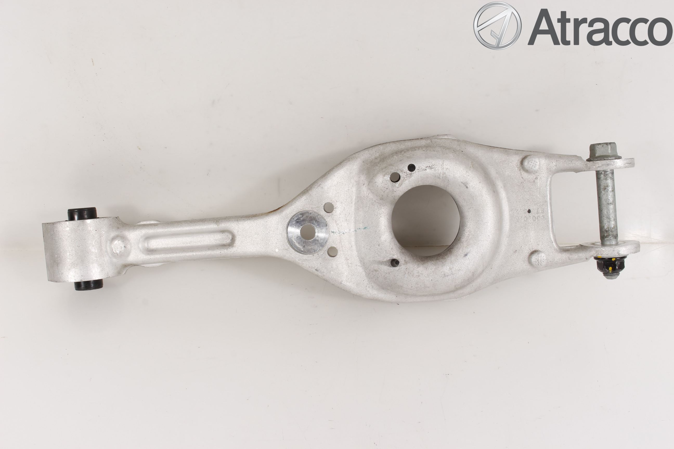Hyundai i40 16-18 Bærearm Bak Venstre