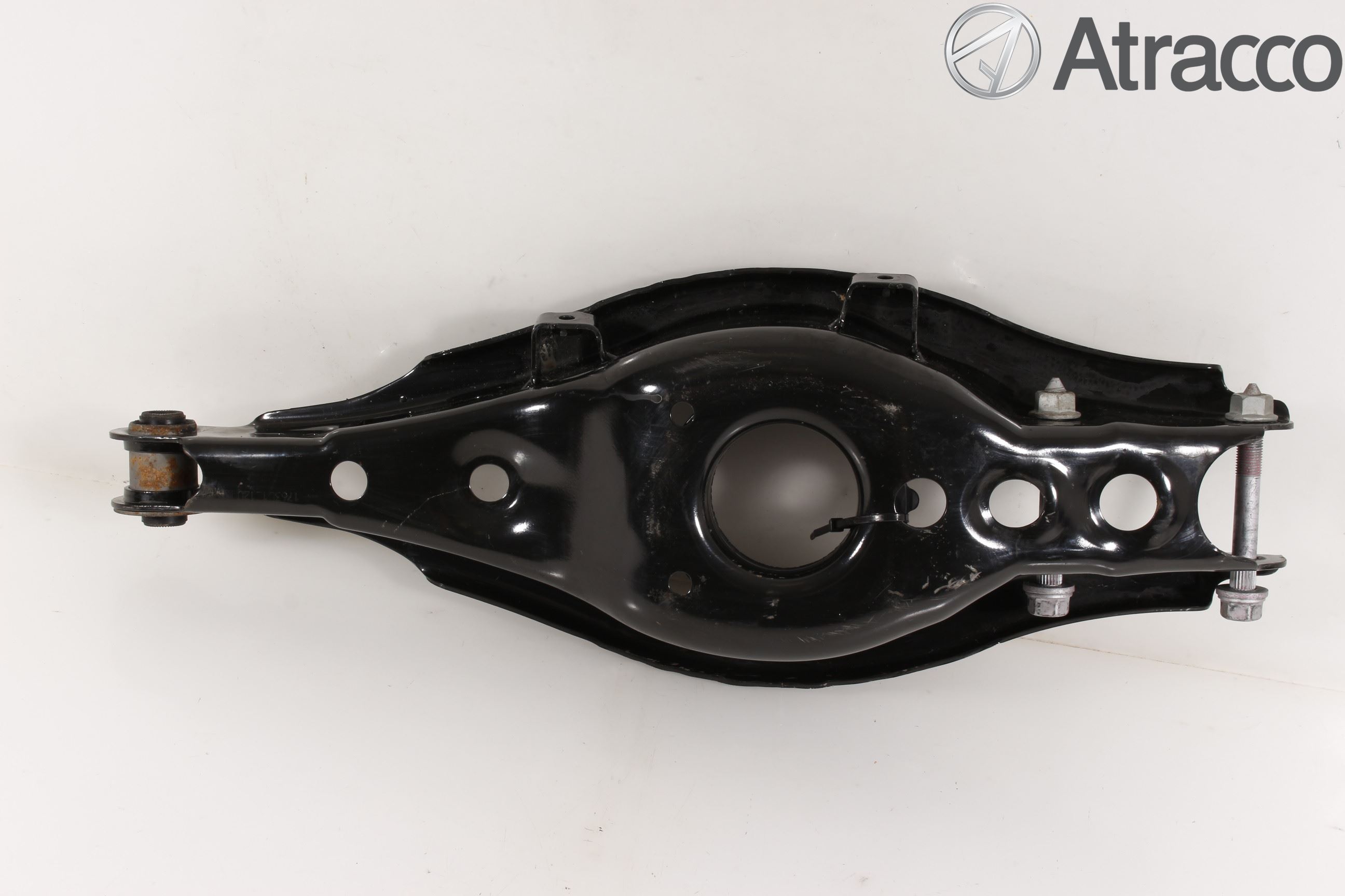 Toyota AURIS 13-19 Bærearm Bak Venstre