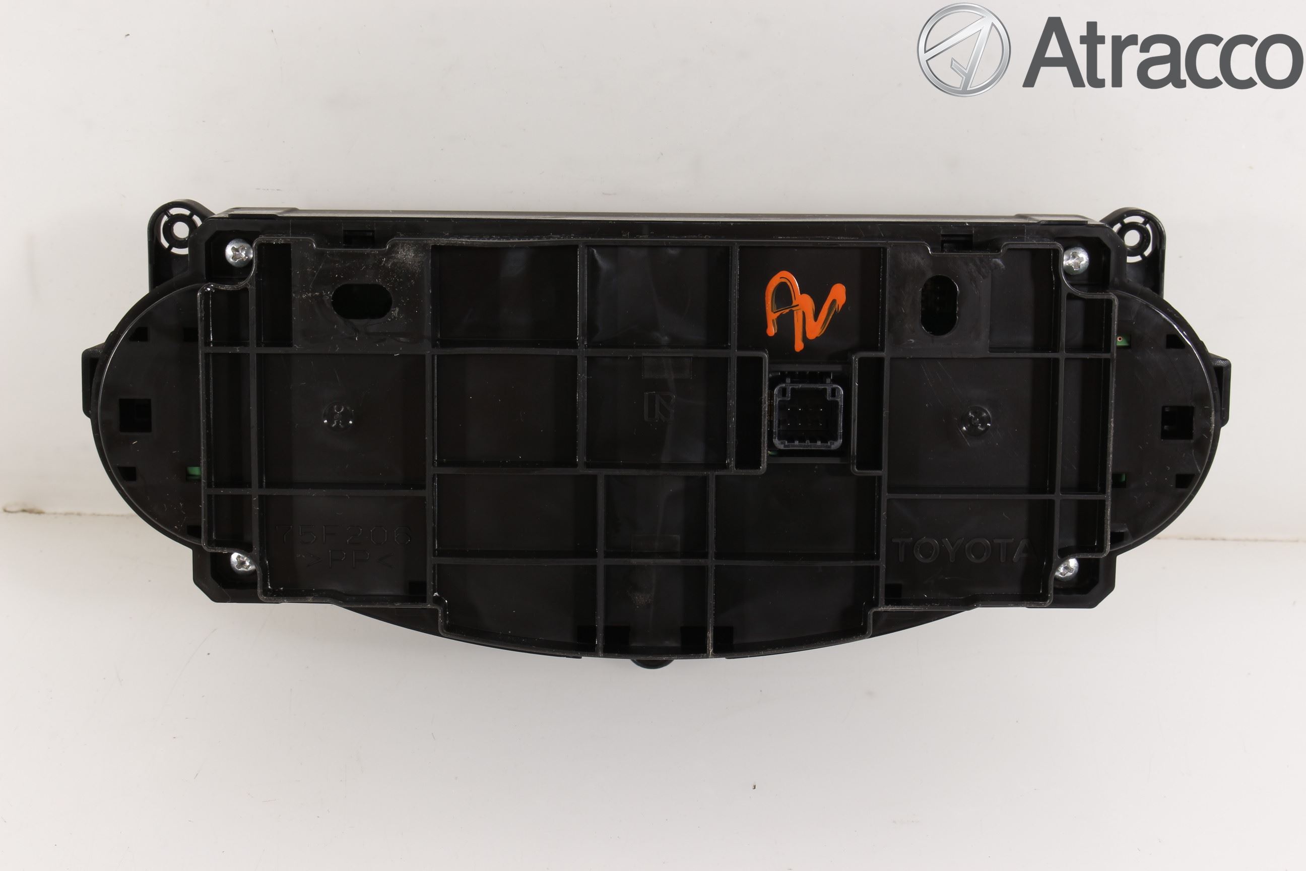 Toyota YARIS XP130 15-20 Varme Ac Betjening-Display
