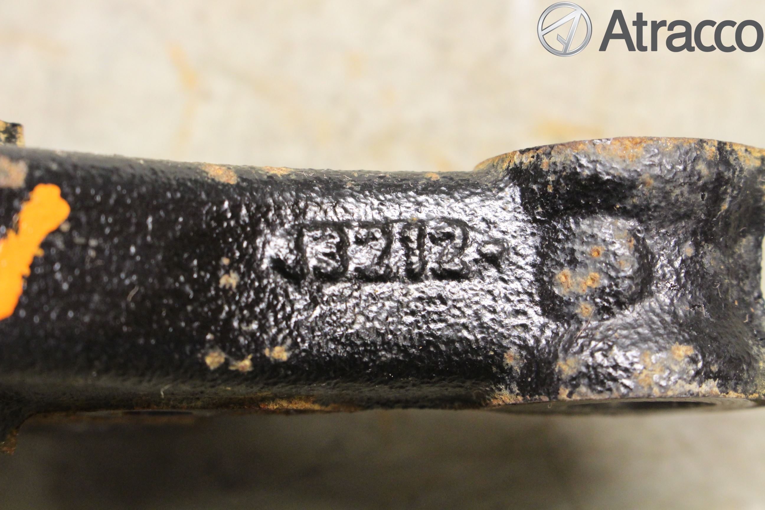 Toyota AURIS 13-19 Spindel Vf