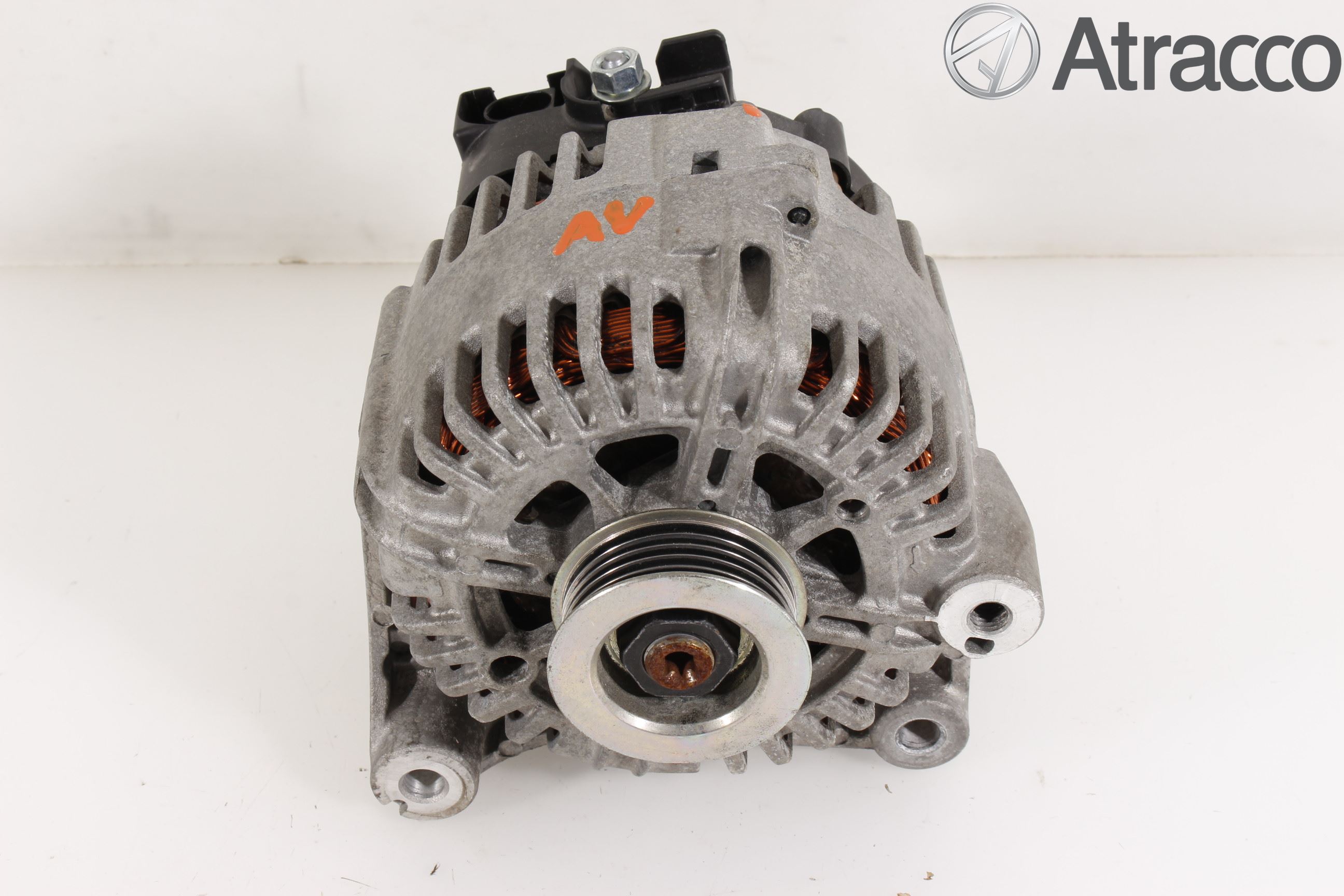 Toyota AURIS 13-19 Dynamo