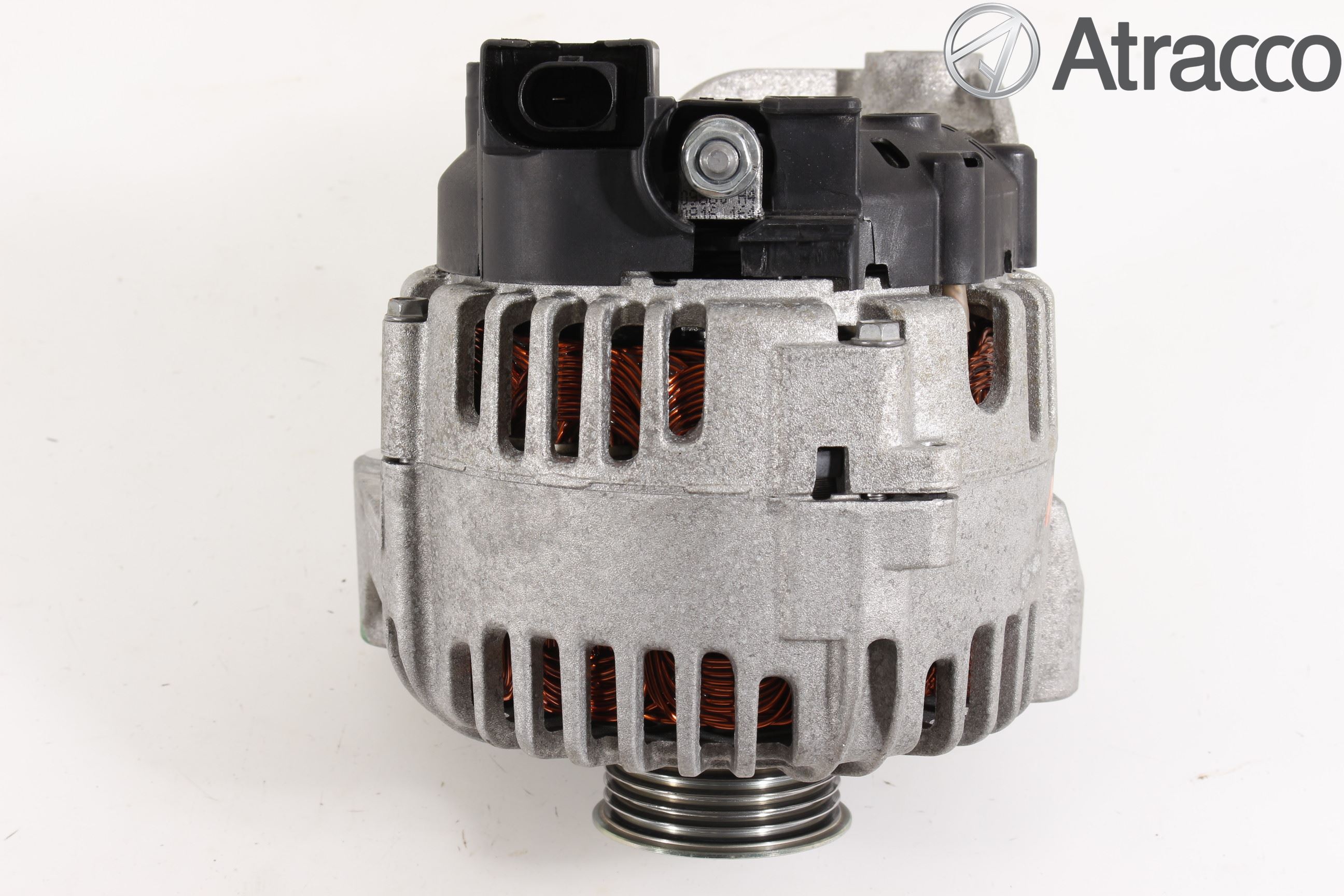 Toyota AVENSIS 16-18 Dynamo