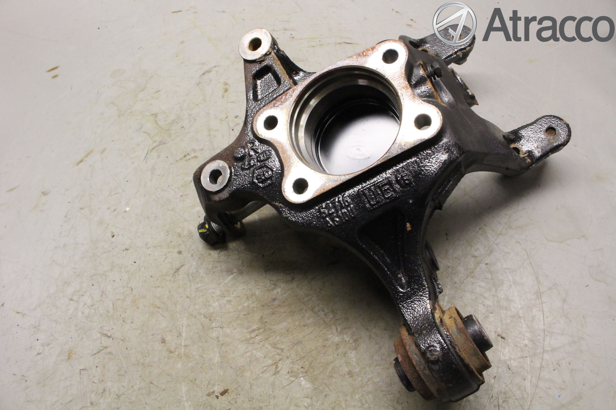 Hyundai i30 GD 13-17 Spindel Hb