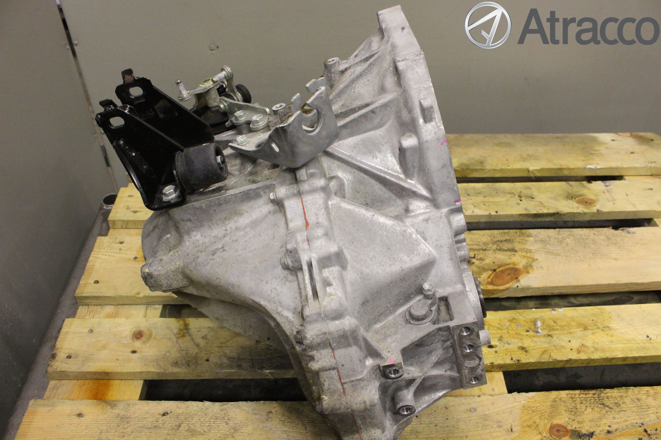 Toyota AURIS 13-19 Gearkasse 6 Trinn