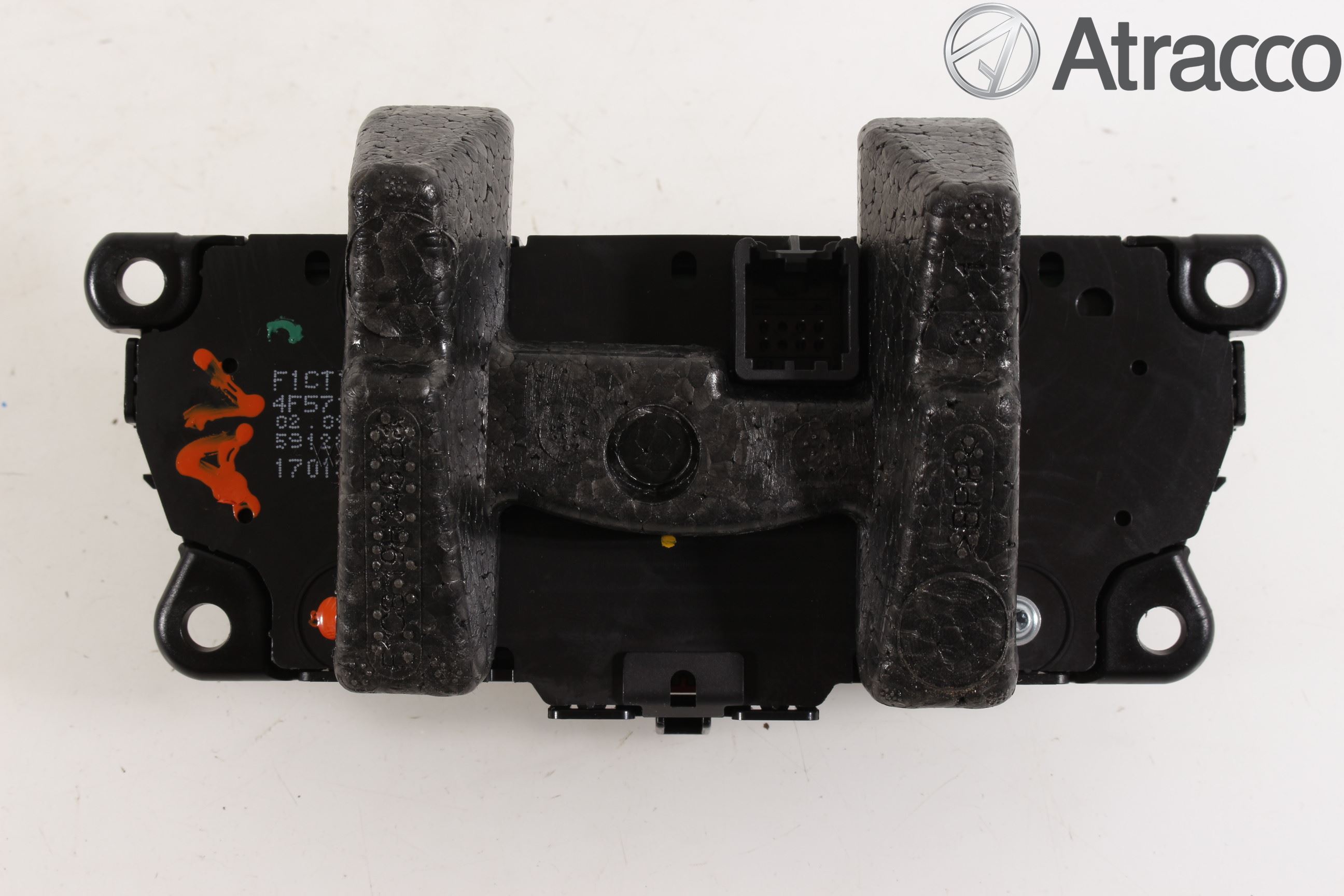 Ford KUGA 17-19 Stereo Radio Med Cd