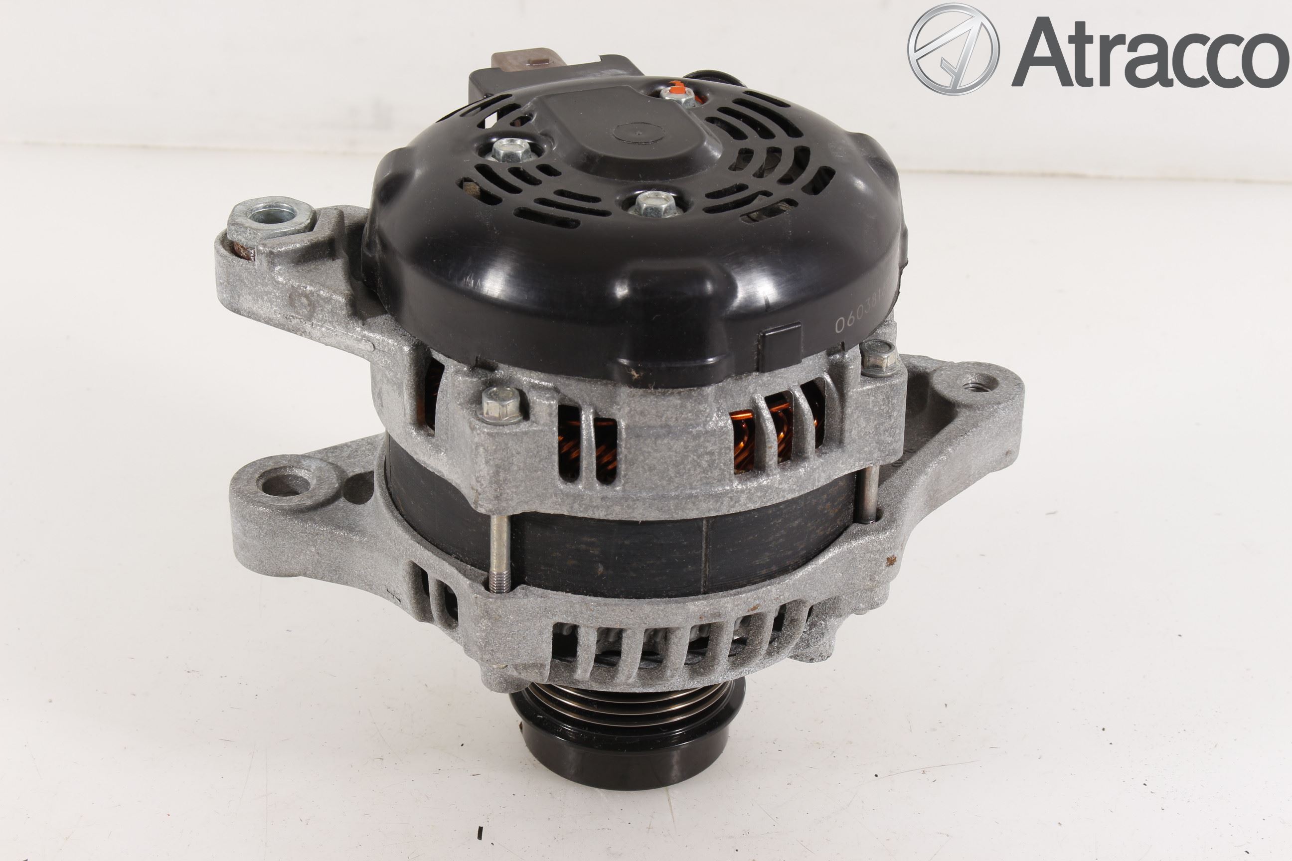 Toyota AVENSIS 16-18 Dynamo