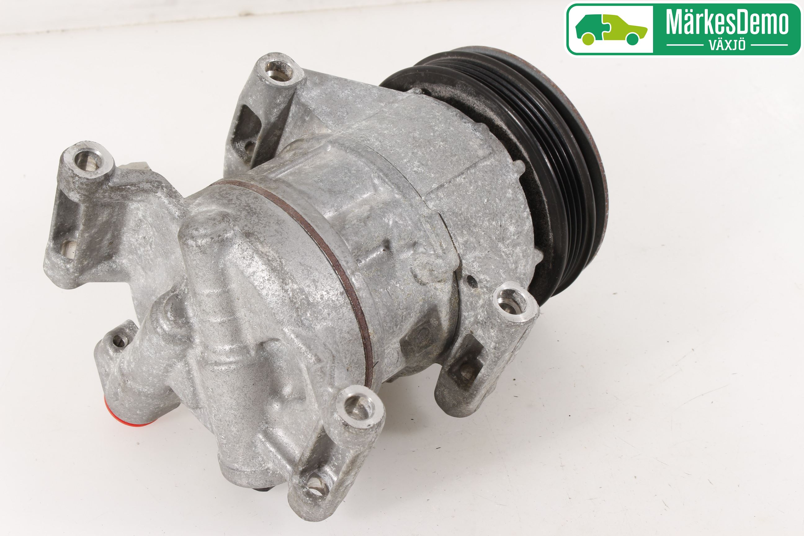 Toyota YARIS XP130 12-14 Varme Ac Kompressor