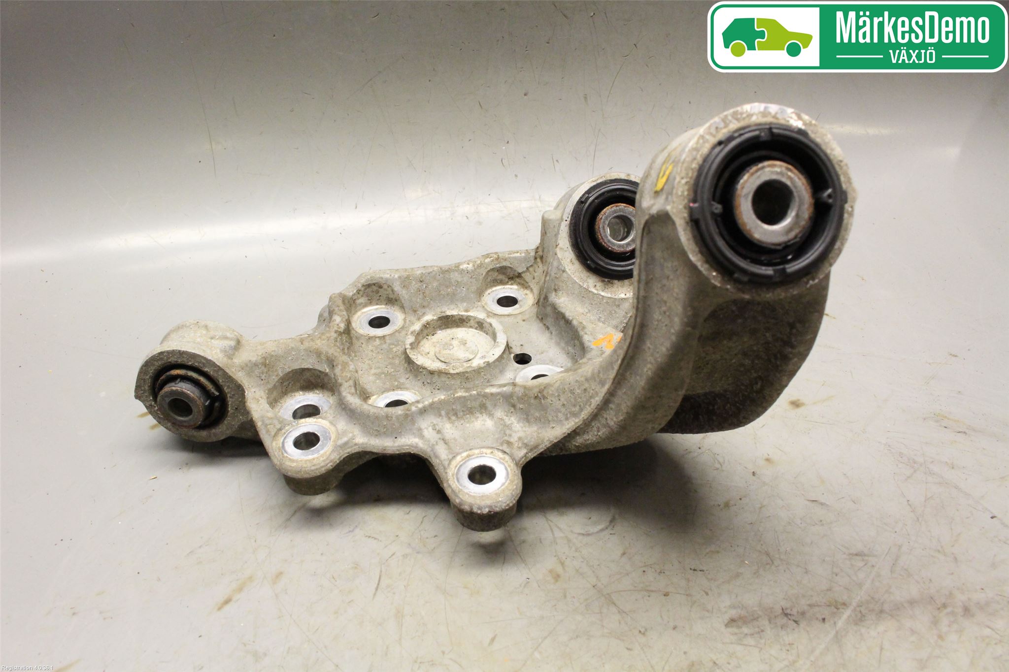 Honda CR-V 13-18 Spindel Vb