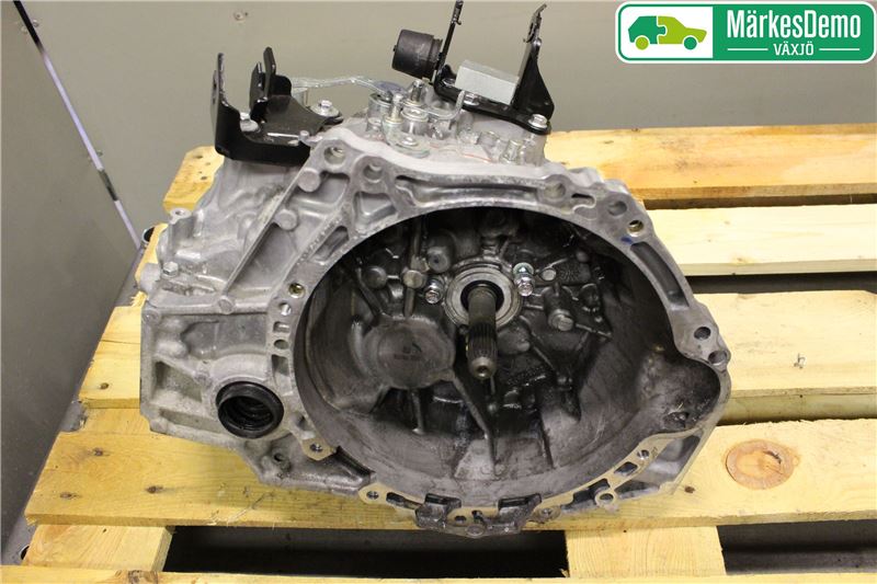 Toyota AURIS 13-19 Gearkasse 6 Trinn