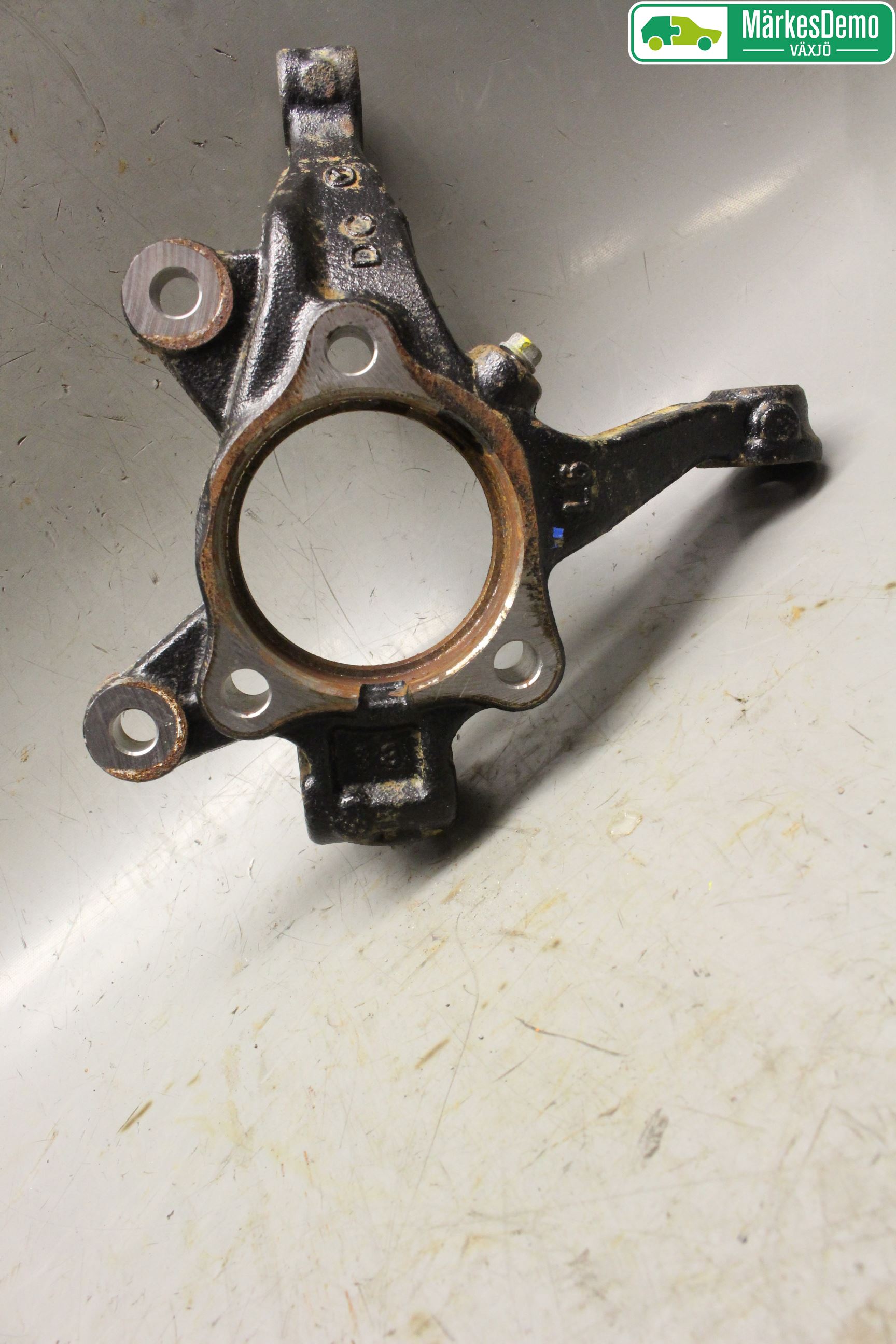 Mazda 2 (DJ) 15-22 Spindel Vf