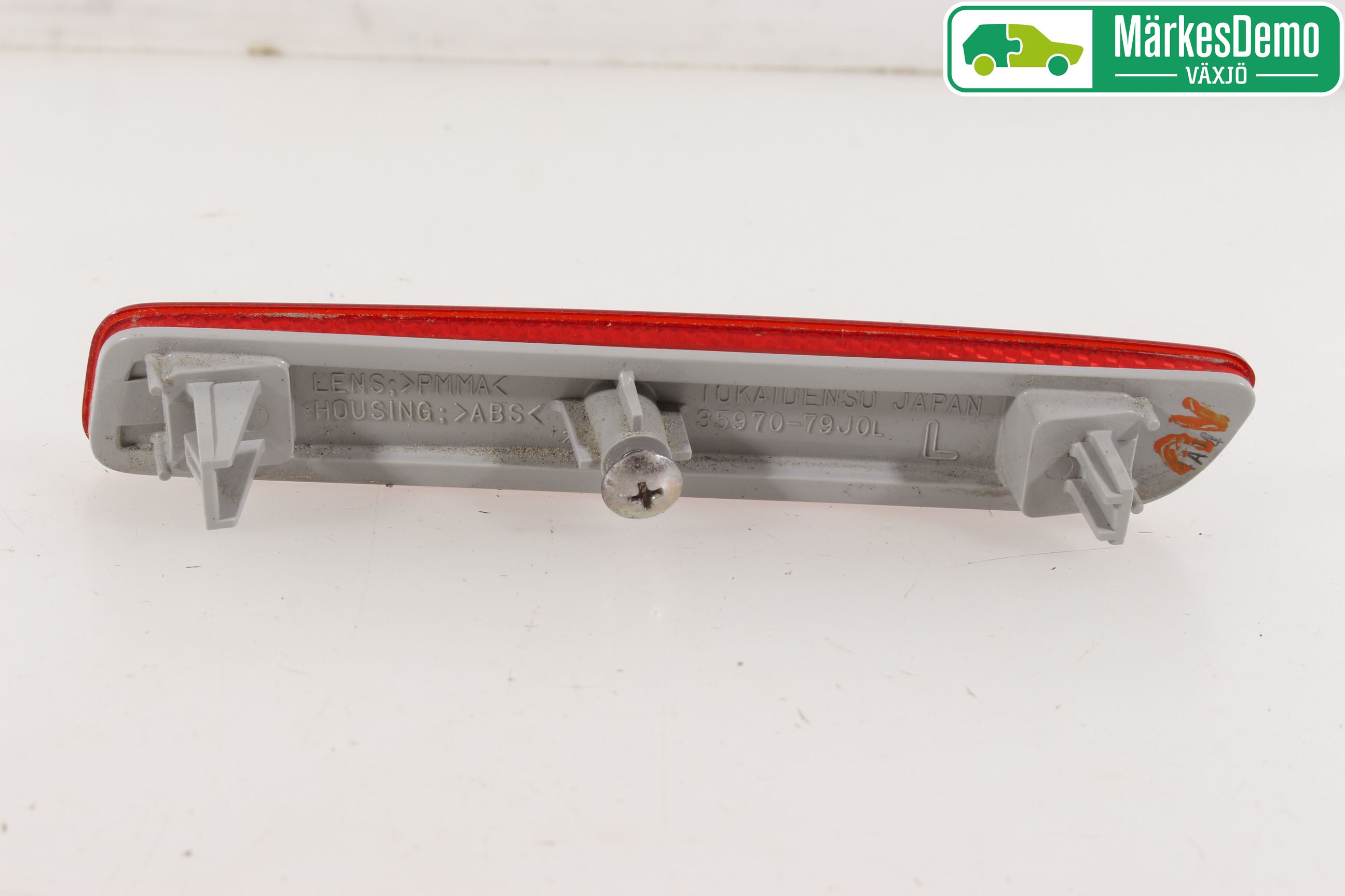 Suzuki SX4 S-CROSS 14-21 Refleks Bak