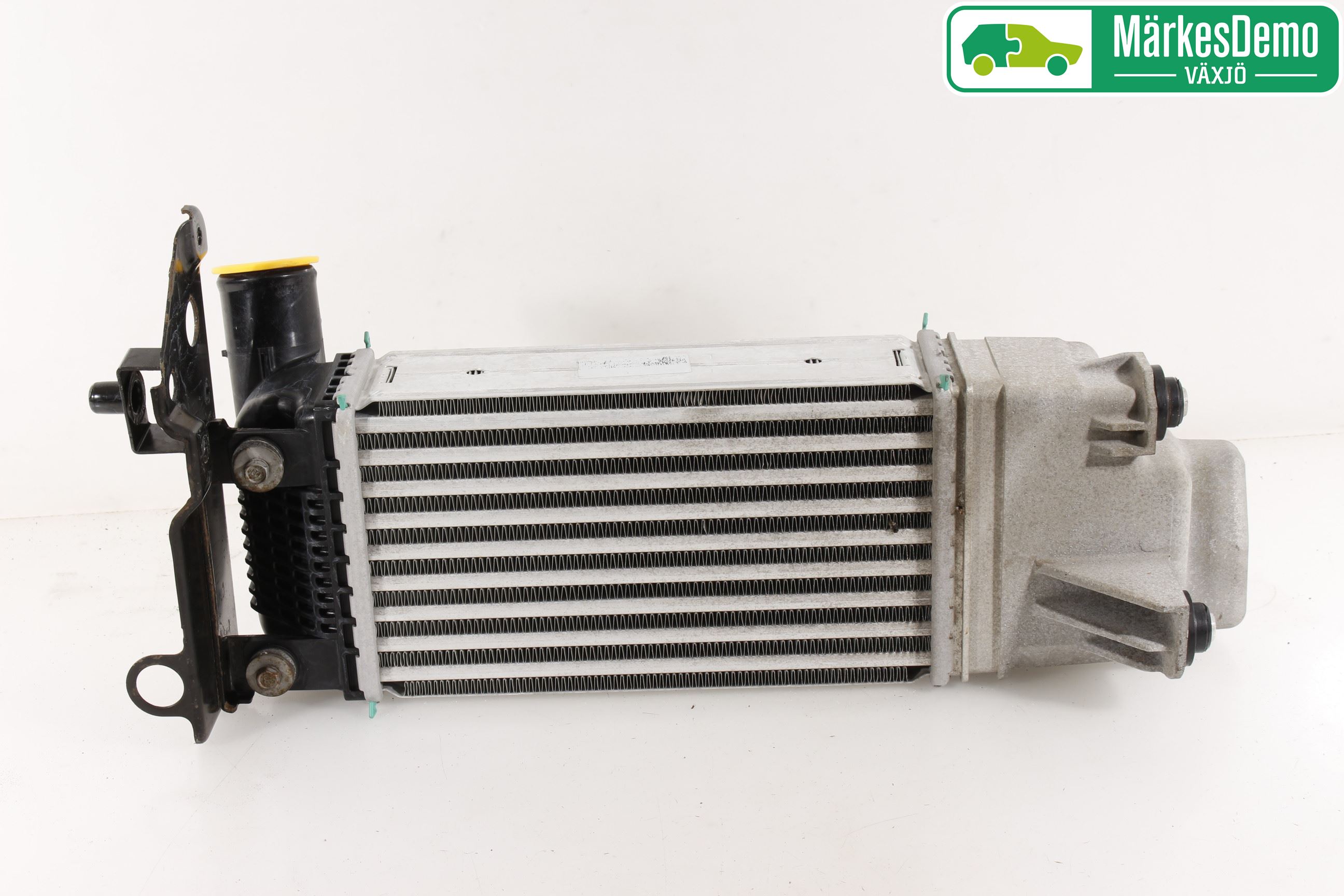 Toyota AURIS 10-12 Intercooler Radiator