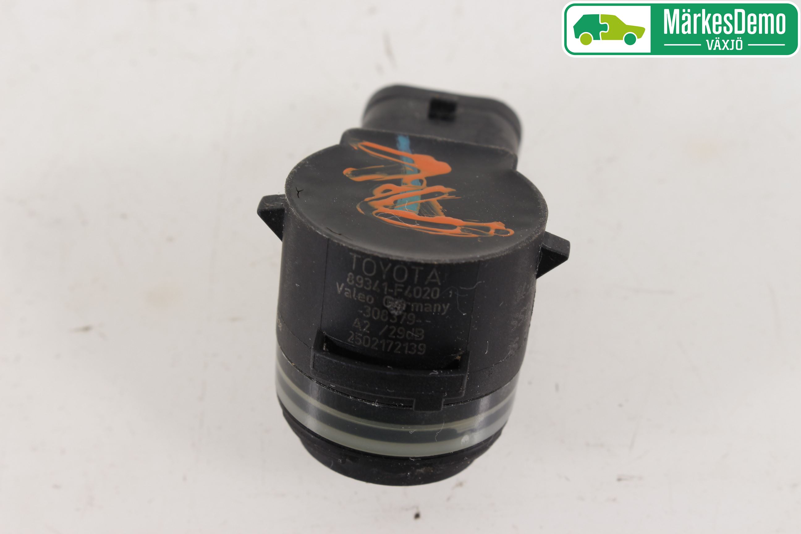 Toyota C-HR 16-23 Sensor Parkering Front