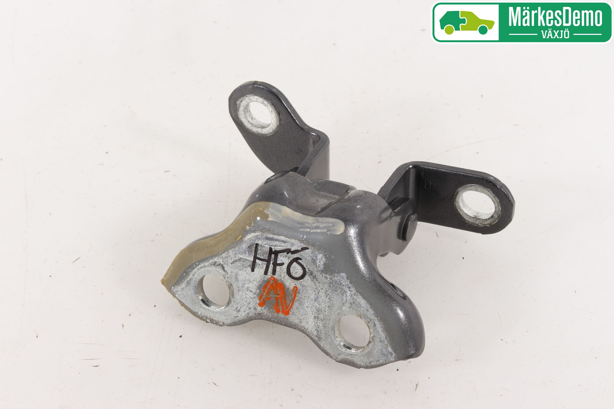 Toyota AURIS 07-09 Dørhengsel