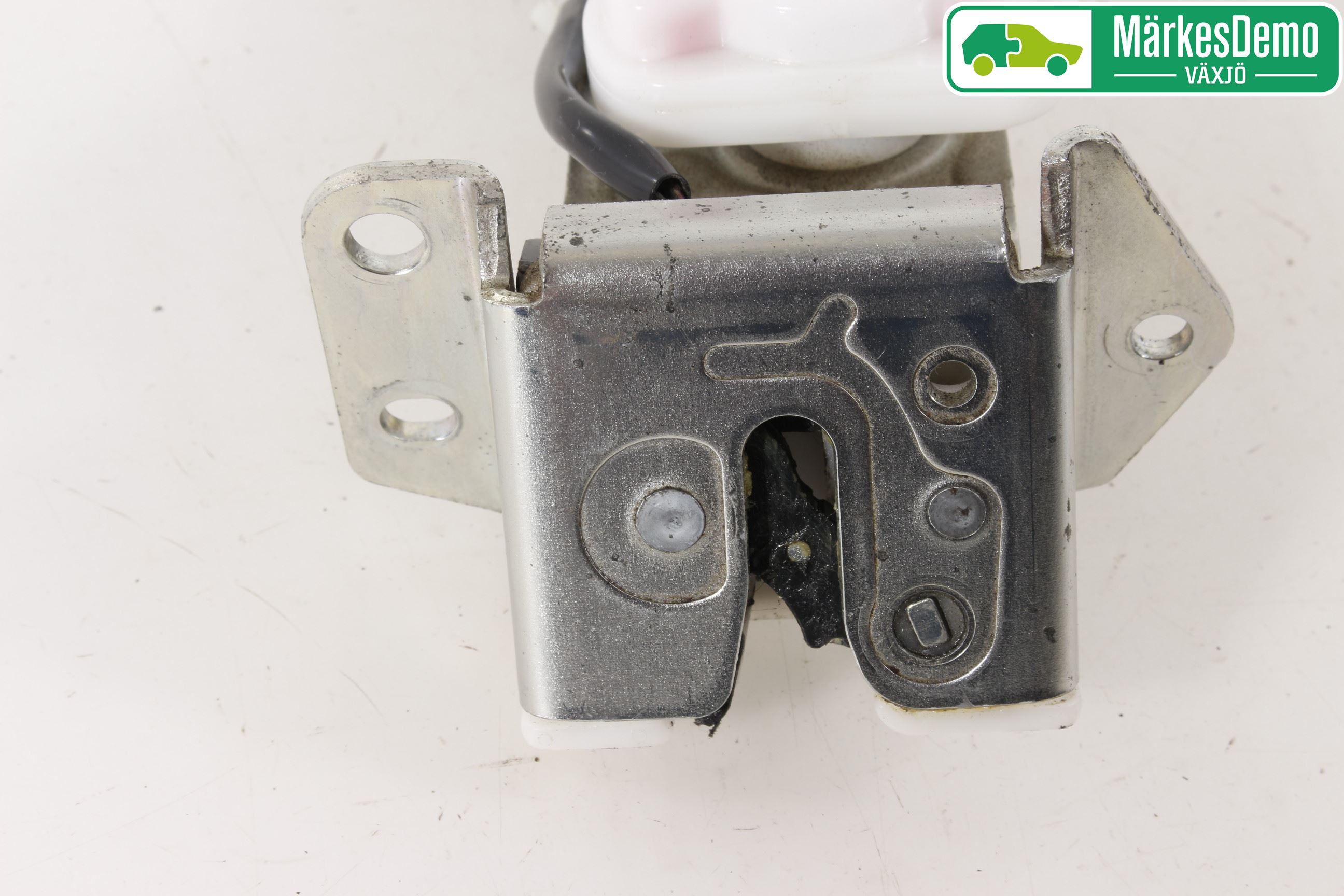 Suzuki SWIFT 11-16 Bakluke-Lokk Låsekasse