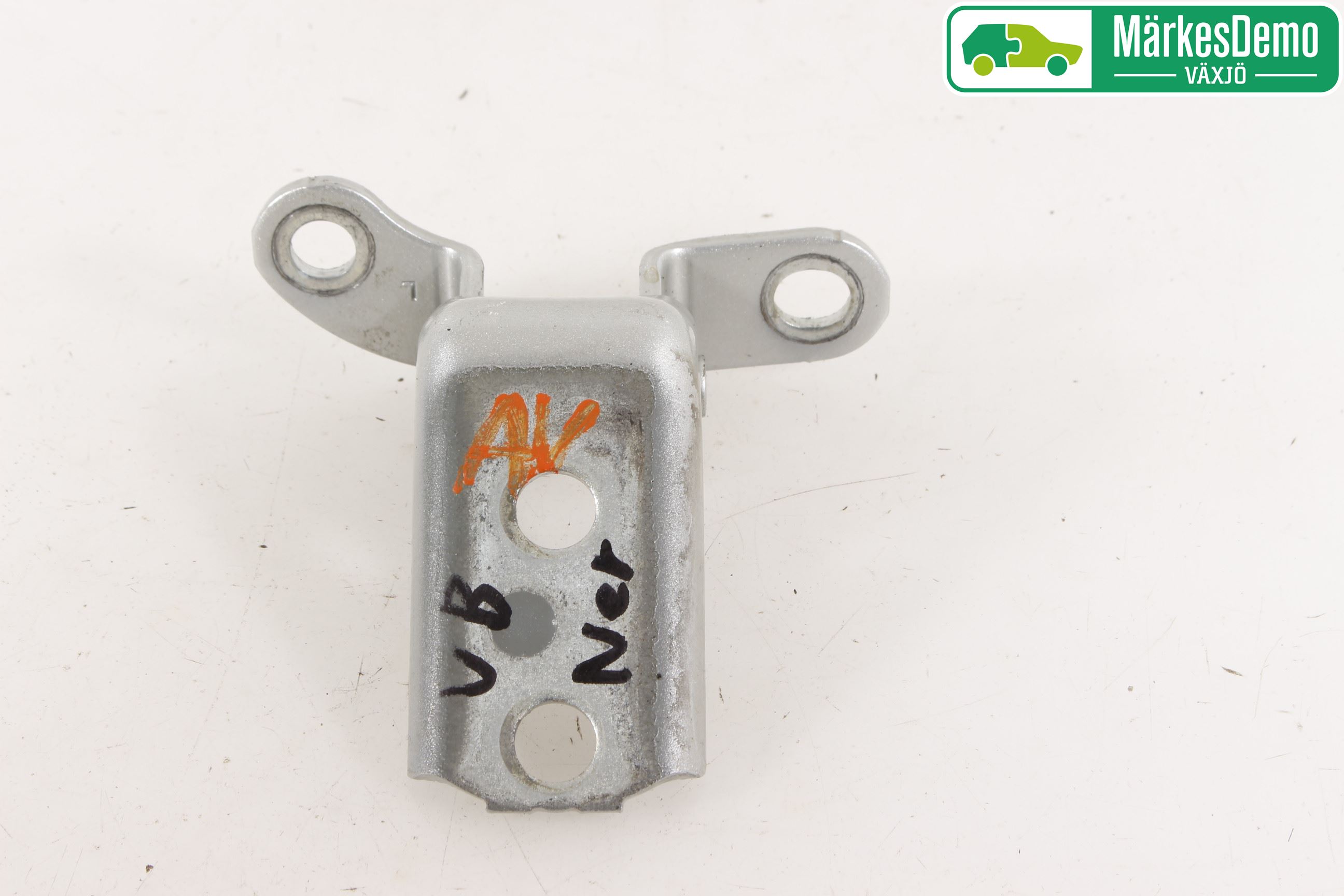 Toyota AURIS 07-09 Dørhengsel