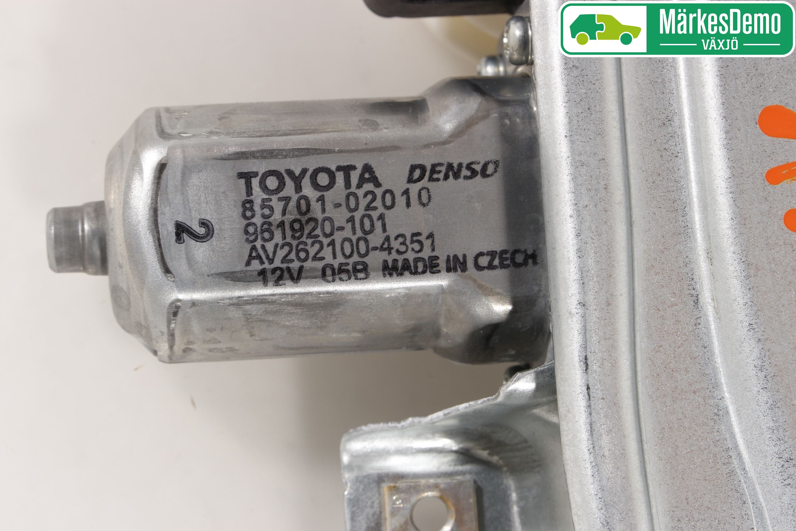 Toyota AURIS 13-19 Vindusheis El Komp