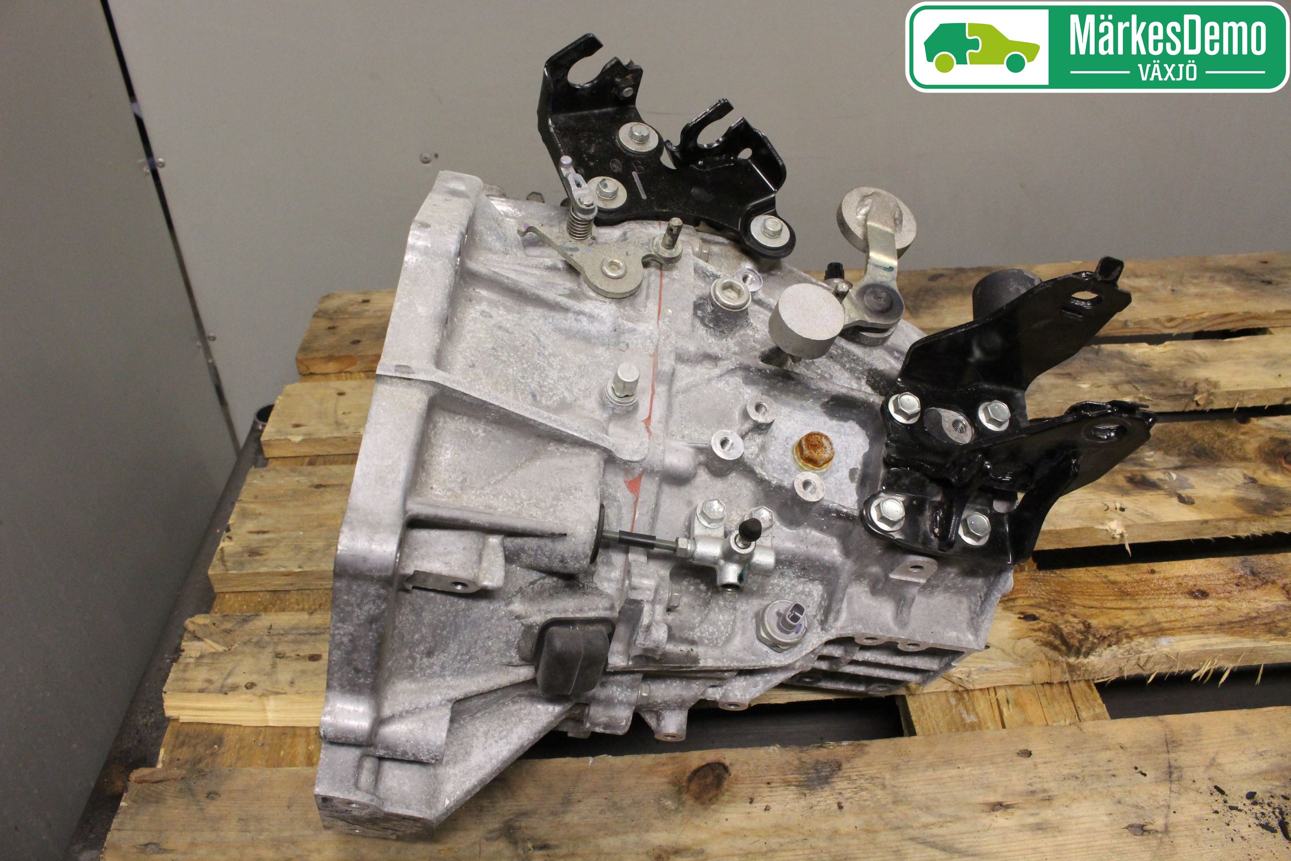 Toyota YARIS XP130 12-14 Gearkasse 6 Trinn