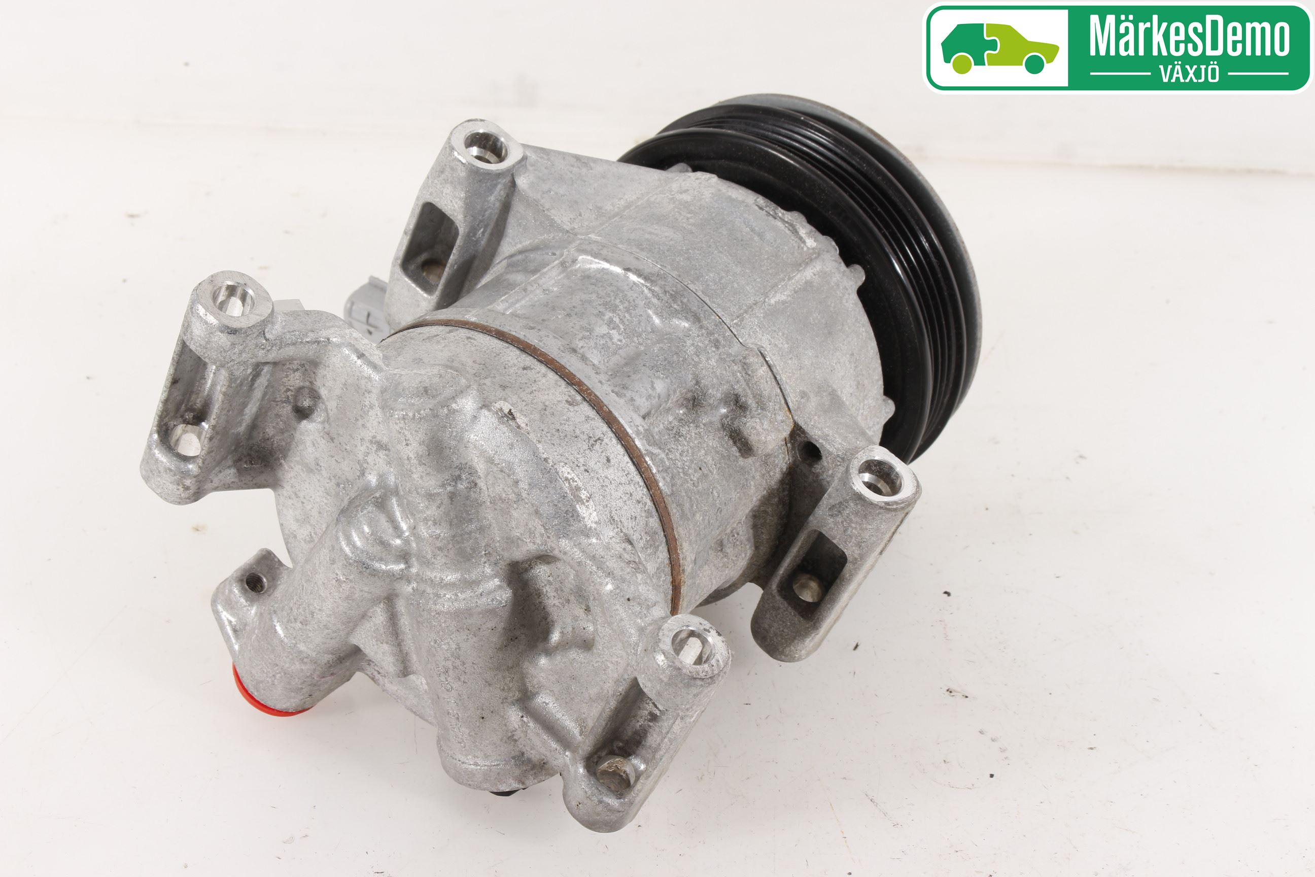 Toyota YARIS XP130 15-20 Varme Ac Kompressor