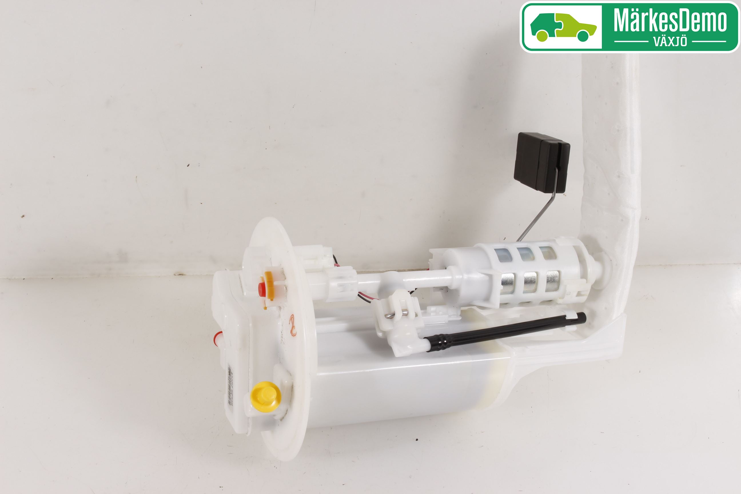 Toyota YARIS XP130 15-20 Drivstoffpumpe Fødepumpe El