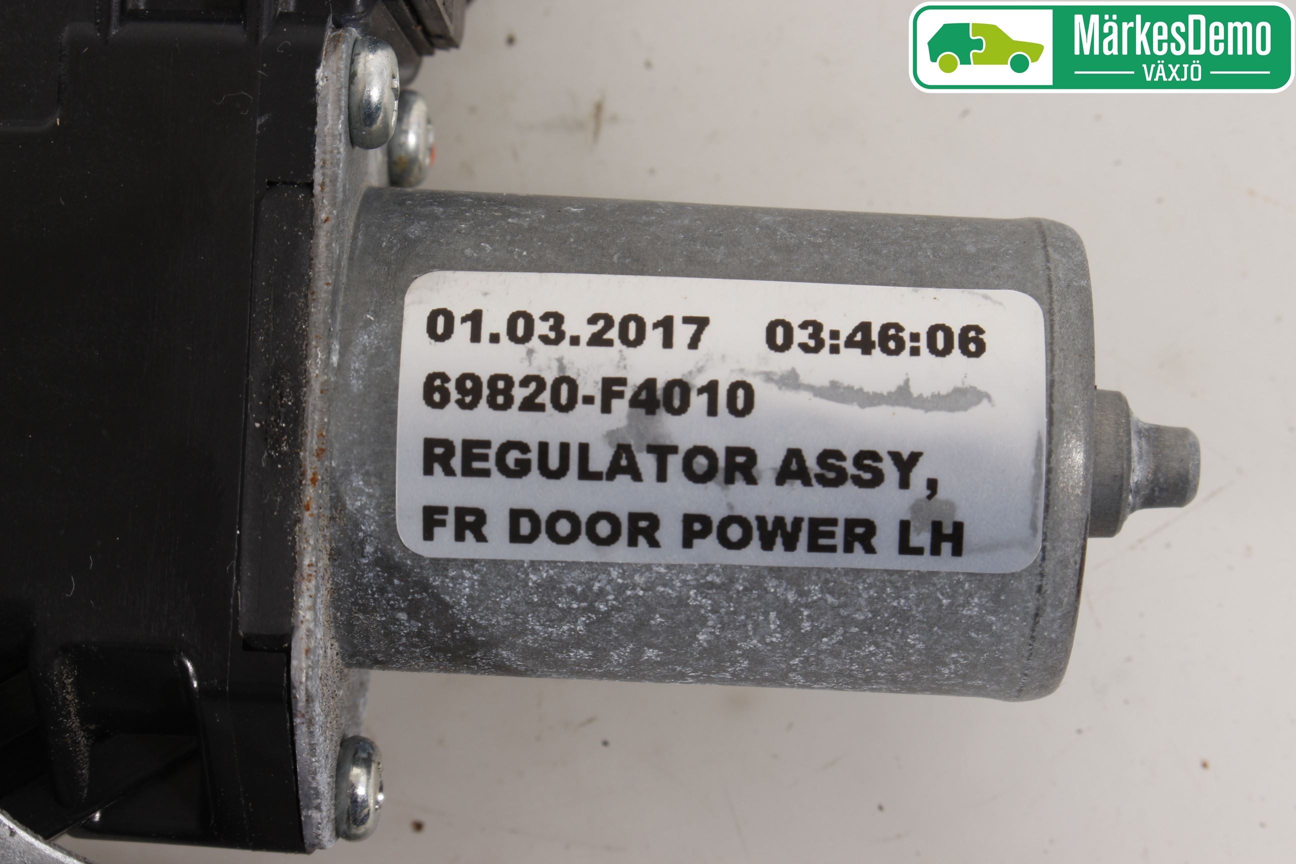 Toyota C-HR 16-23 Vindusheis El Komp